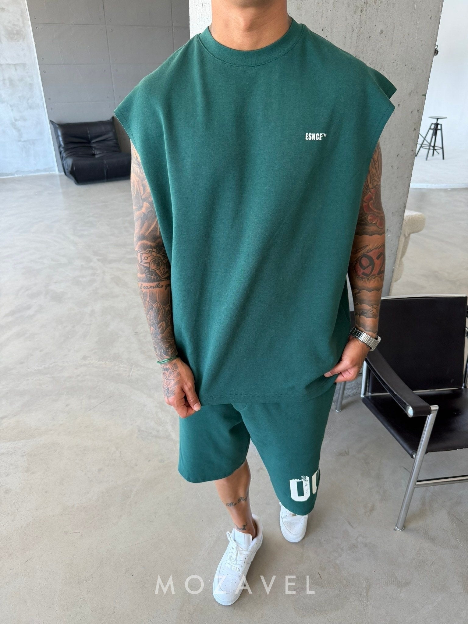 Herren Set „Double Zero“ – Tank & Shorts Grün