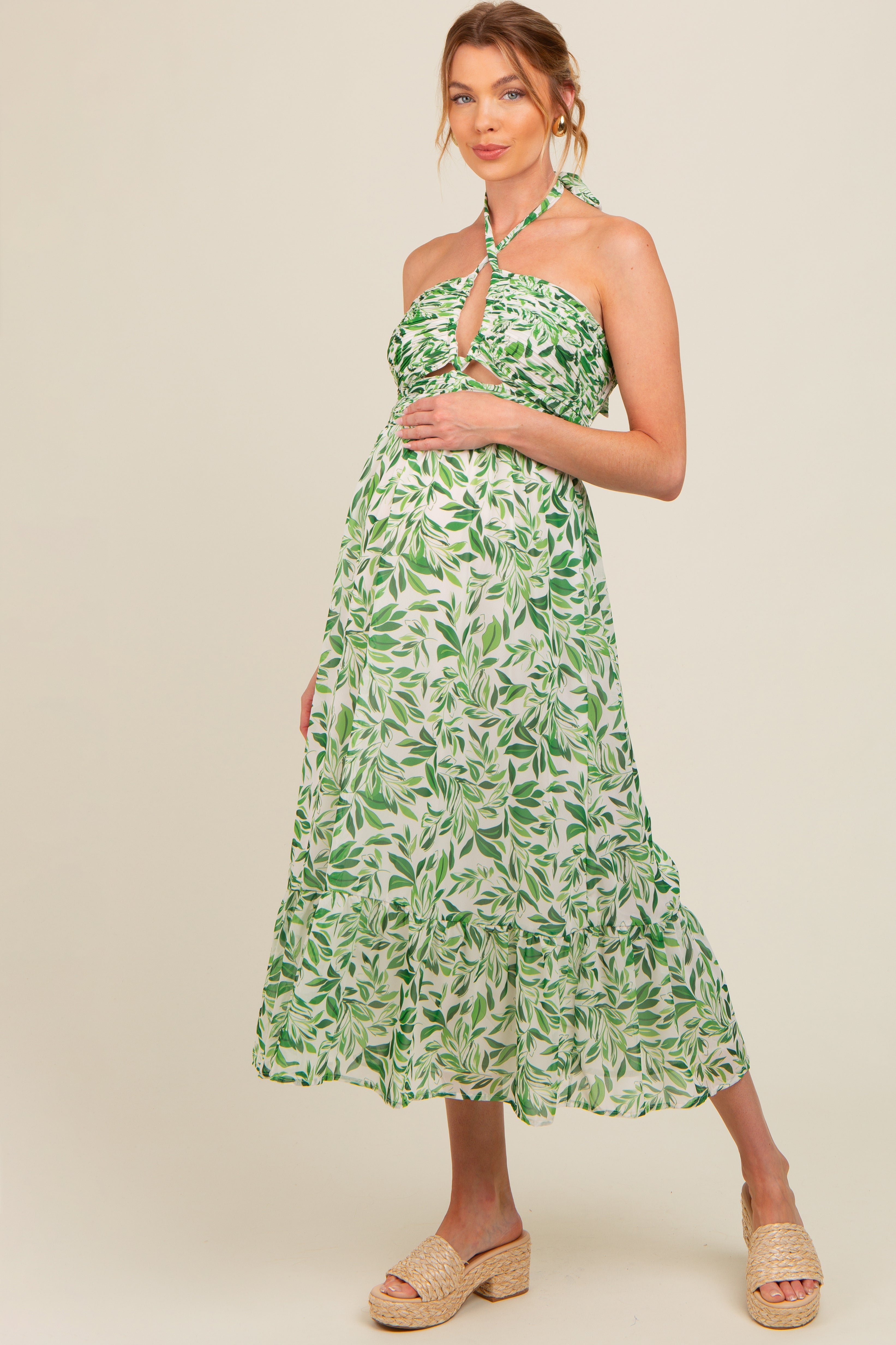 Umstands-Midikleid mit Blattprint, Neckholder und Schlüsselloch-Detail in Grün