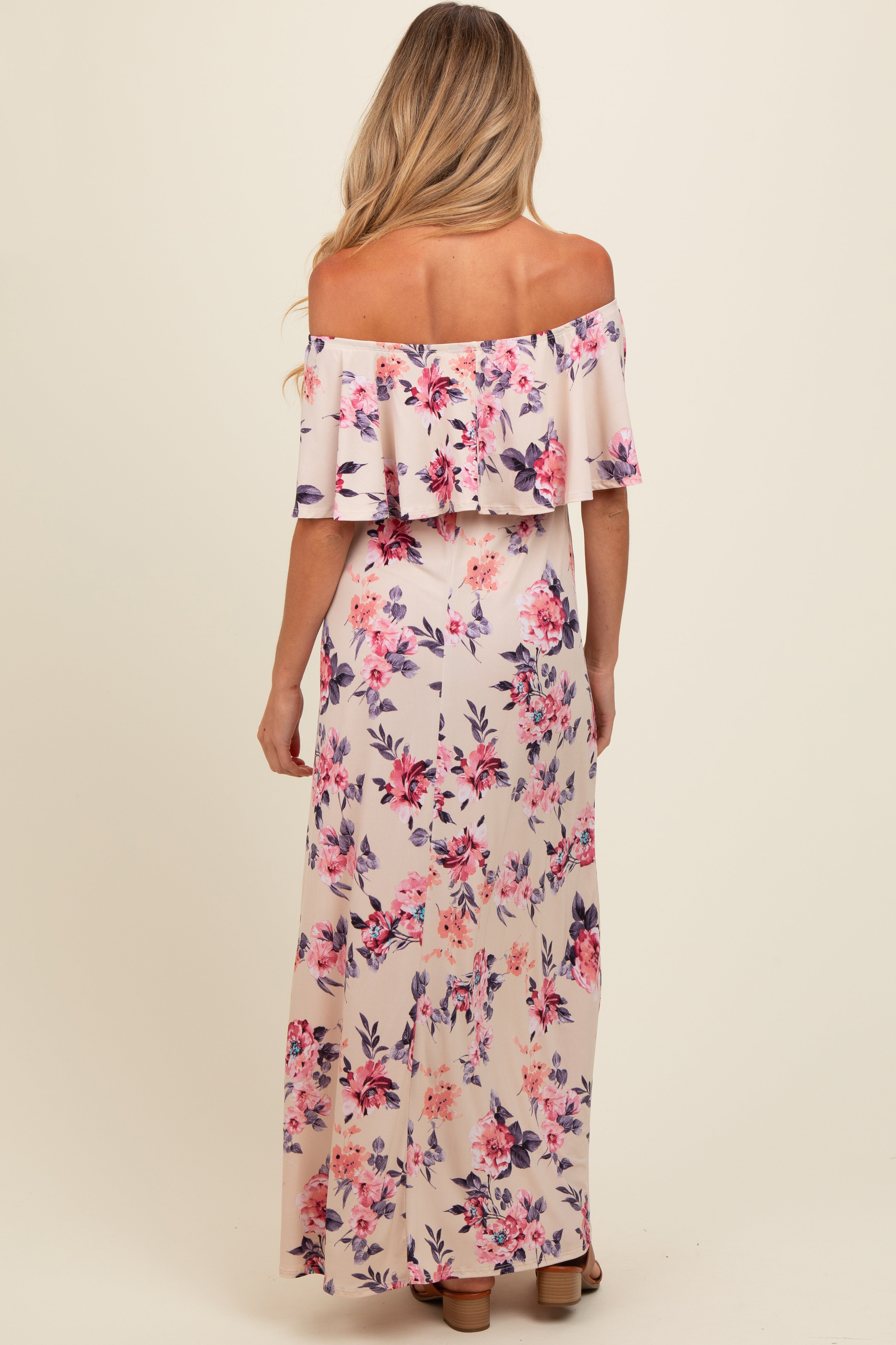 Florales Umstands-Maxikleid mit schulterfreiem Ausschnitt