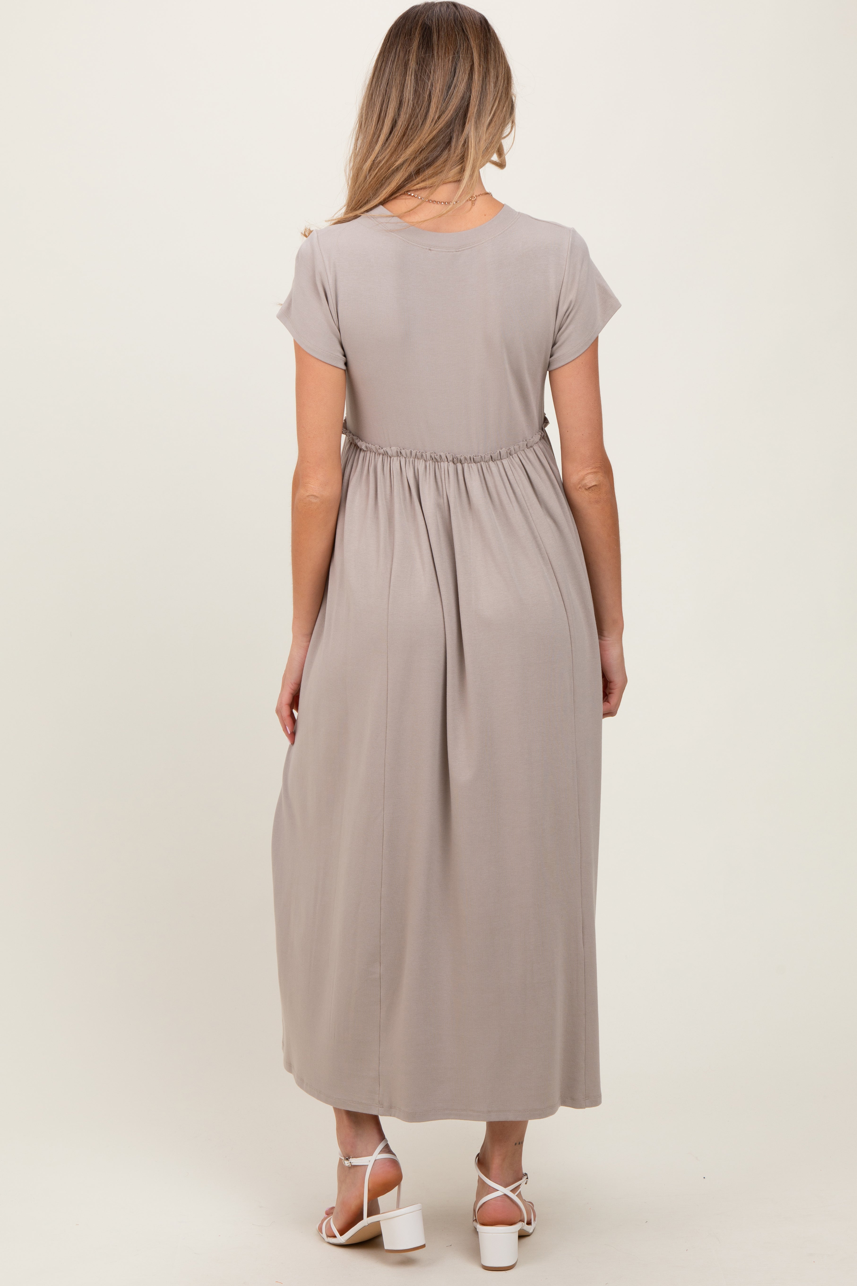 #Farbe_Taupe