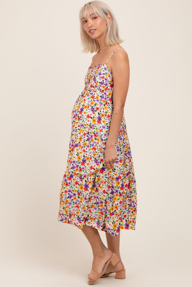 Elfenbeinfarbenes Umstands-Midikleid mit Blumenmuster und Cami-Trägern