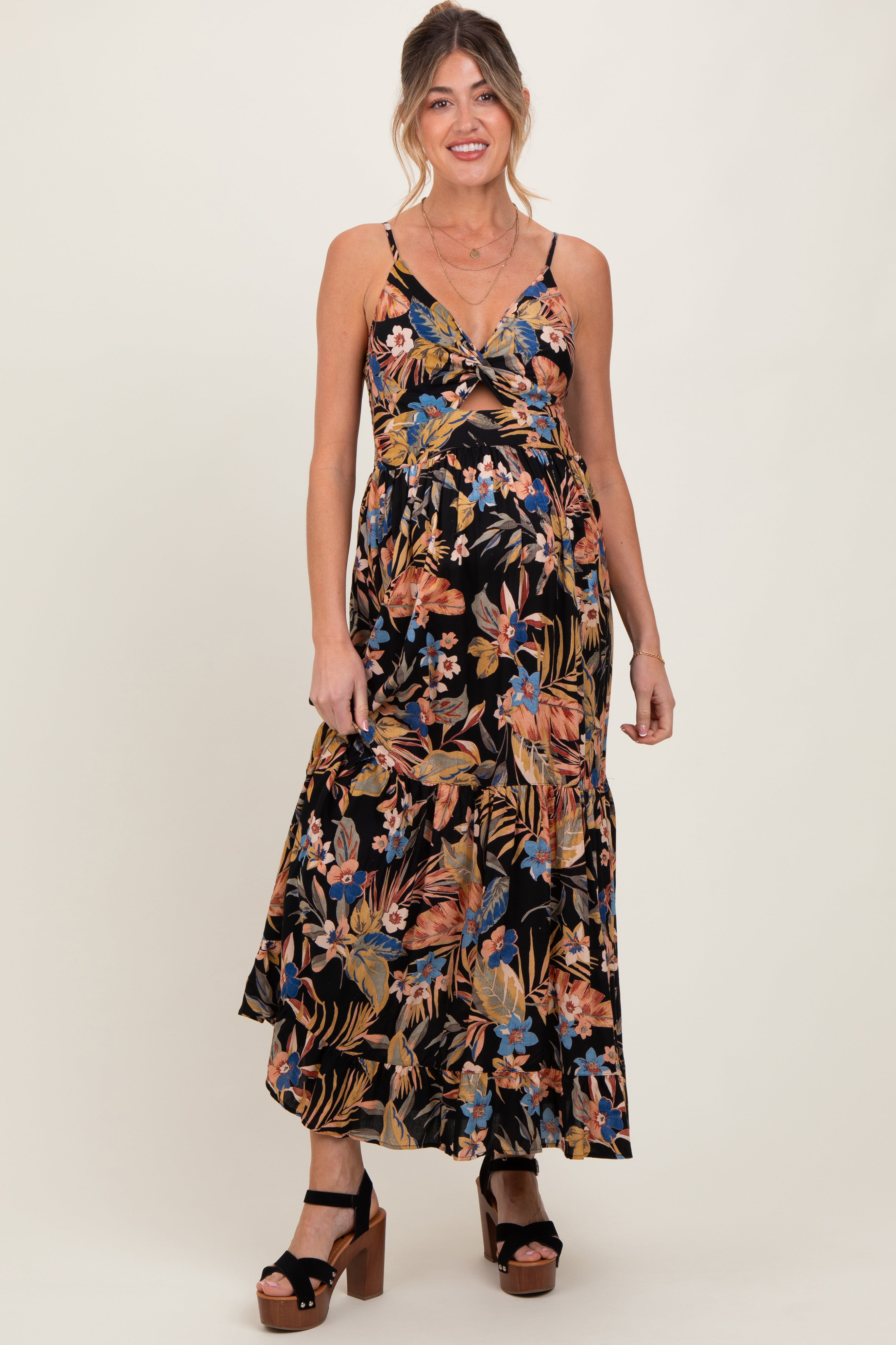 Schwarzes Umstands-Maxikleid mit Tropenmuster, Twist-Detail und Cut-out