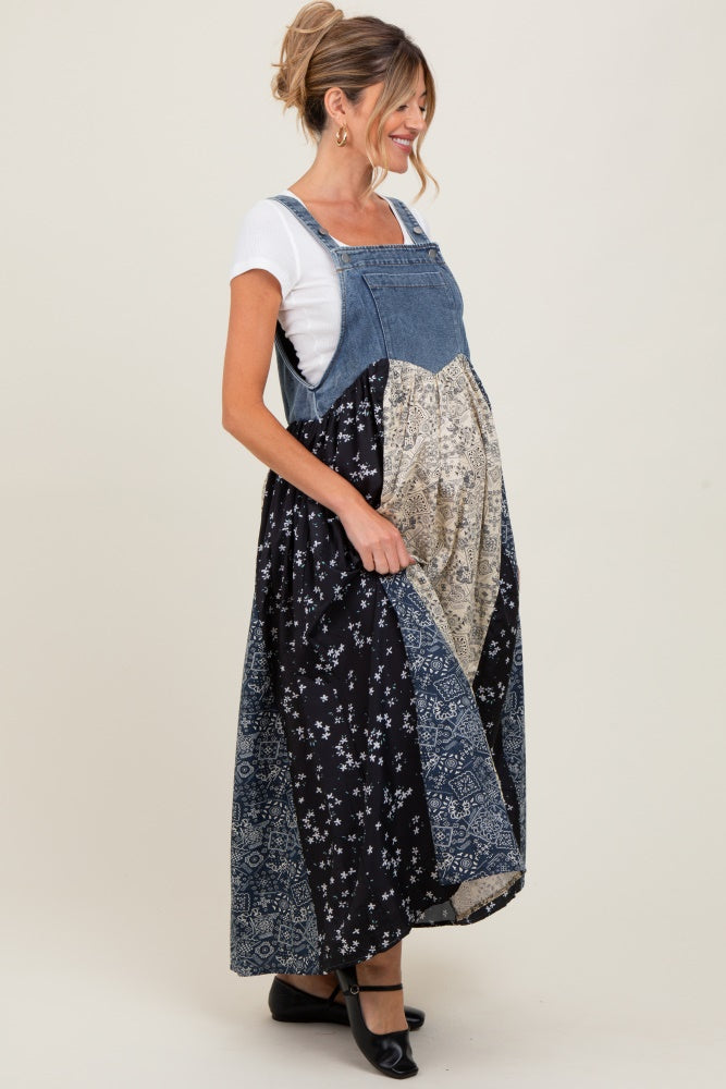 Umstandskleid mit Blumenmuster, Colorblock-Print und Denim-Kontrast in Blau
