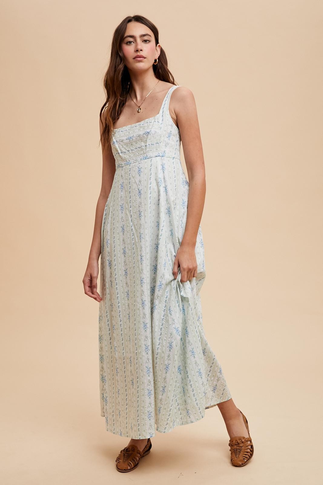 Ärmelloses Umstands-Maxikleid aus Baumwolle mit Blumenmuster und eckigem Ausschnitt