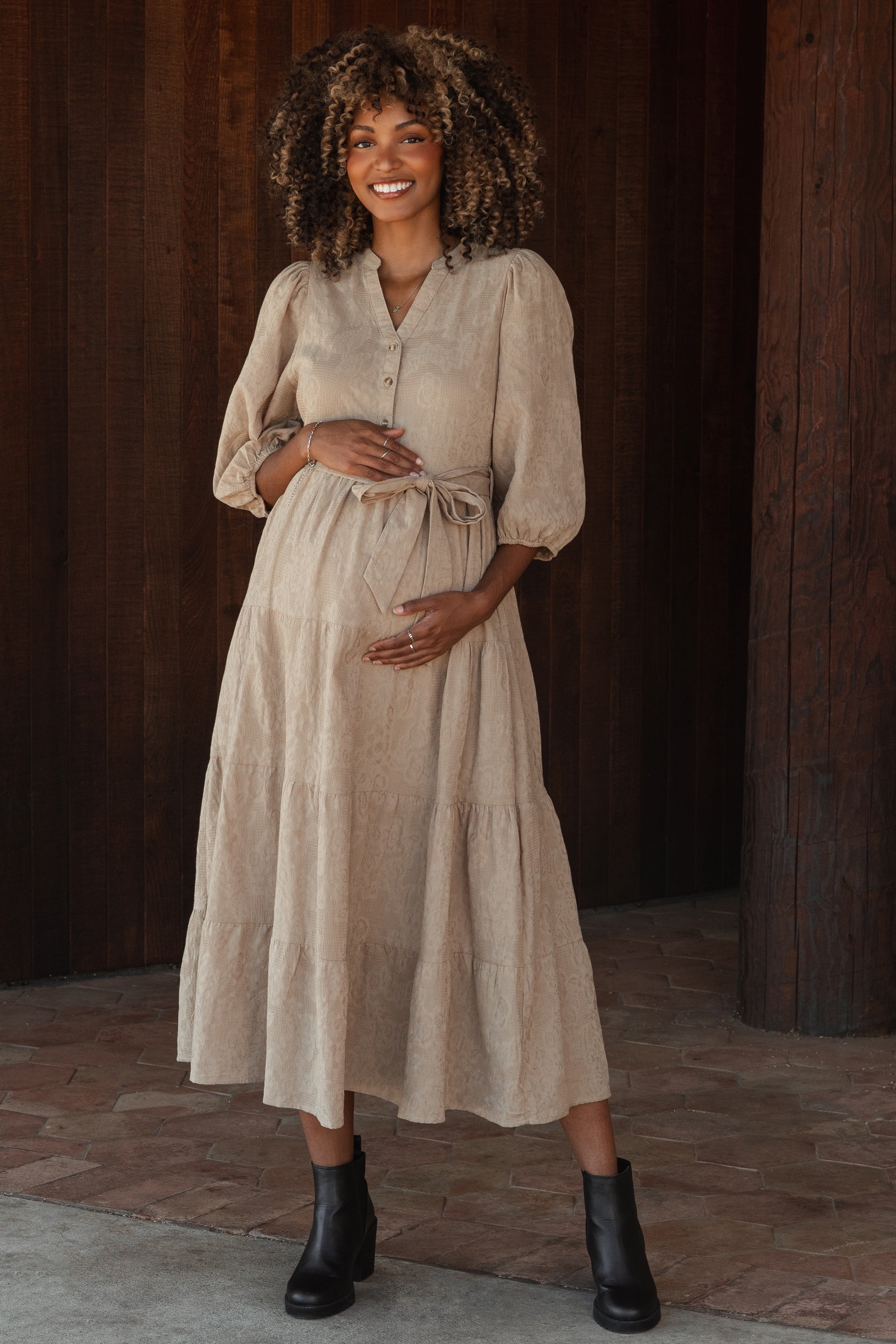 #Farbe_Taupe