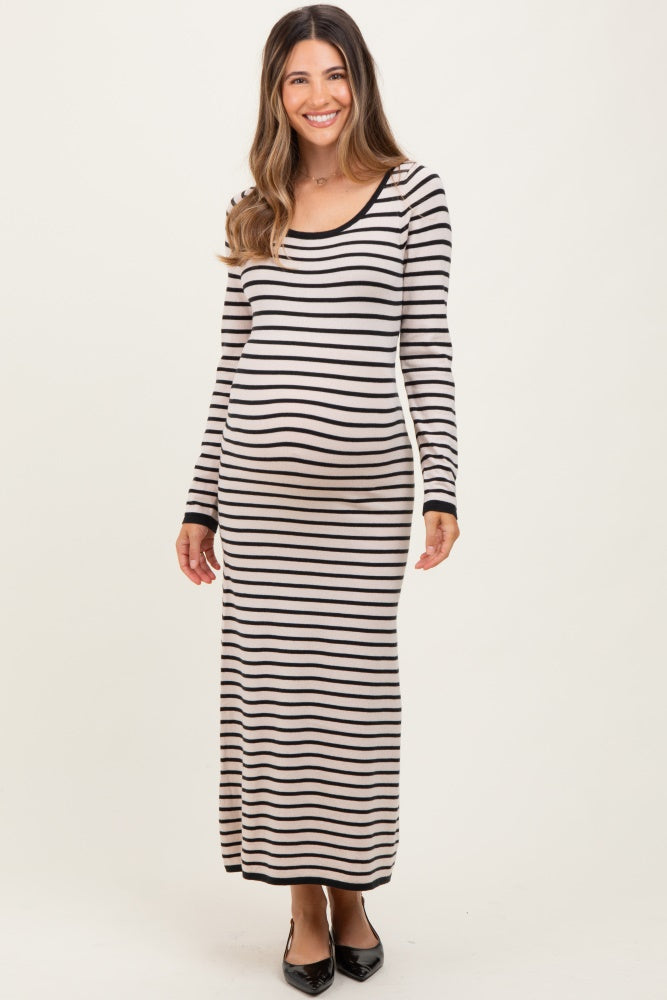 Schwarzes gestreiftes Umstands-Maxikleid mit Cut-outs und langen Ärmeln