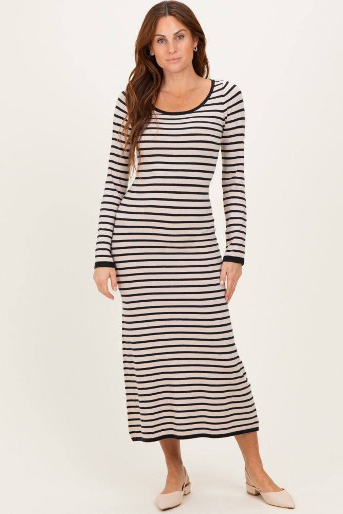 Schwarzes gestreiftes Umstands-Maxikleid mit Cut-outs und langen Ärmeln