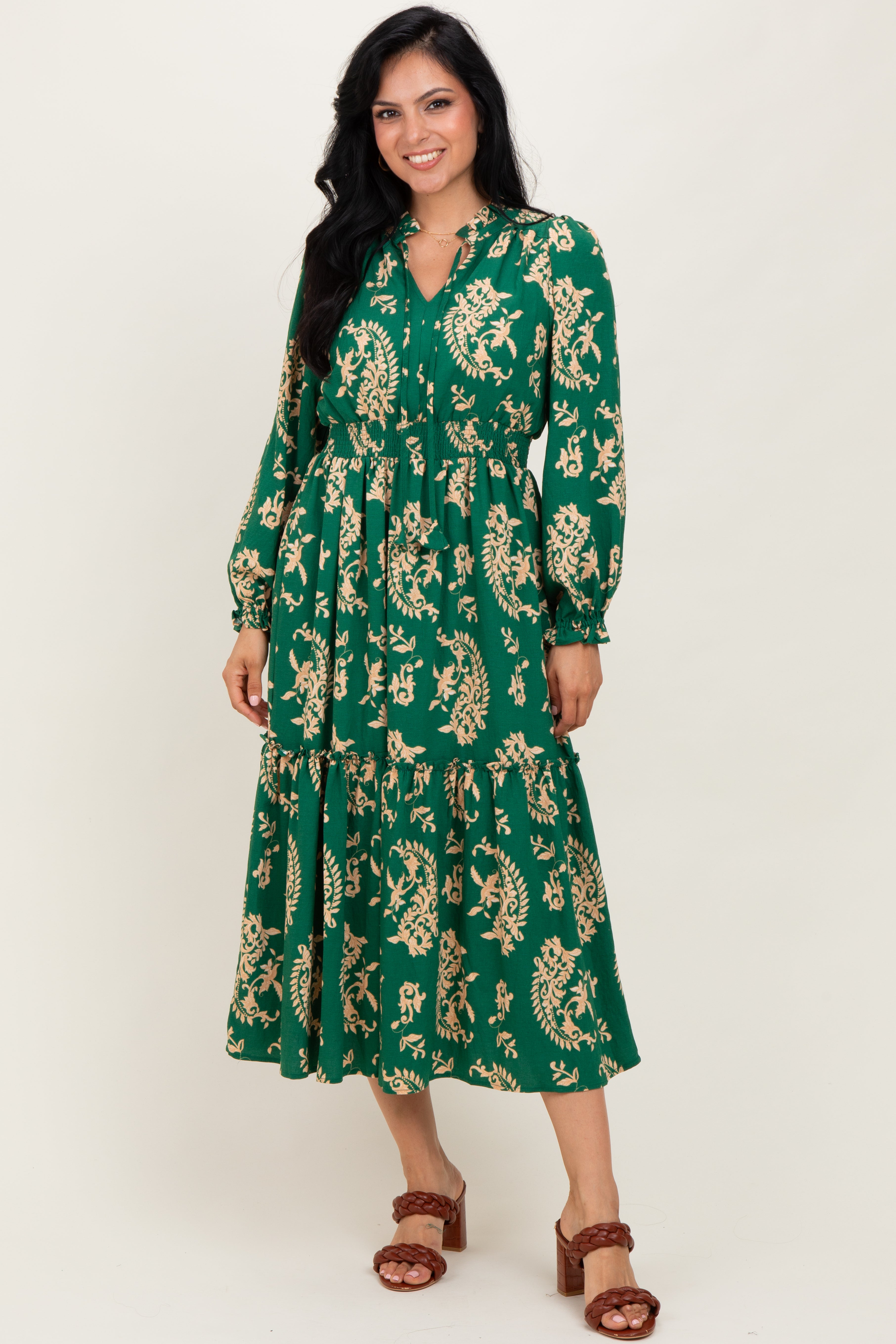 Umstands-Midikleid mit Damastmuster, Bindedetail vorne und gesmokter Taille