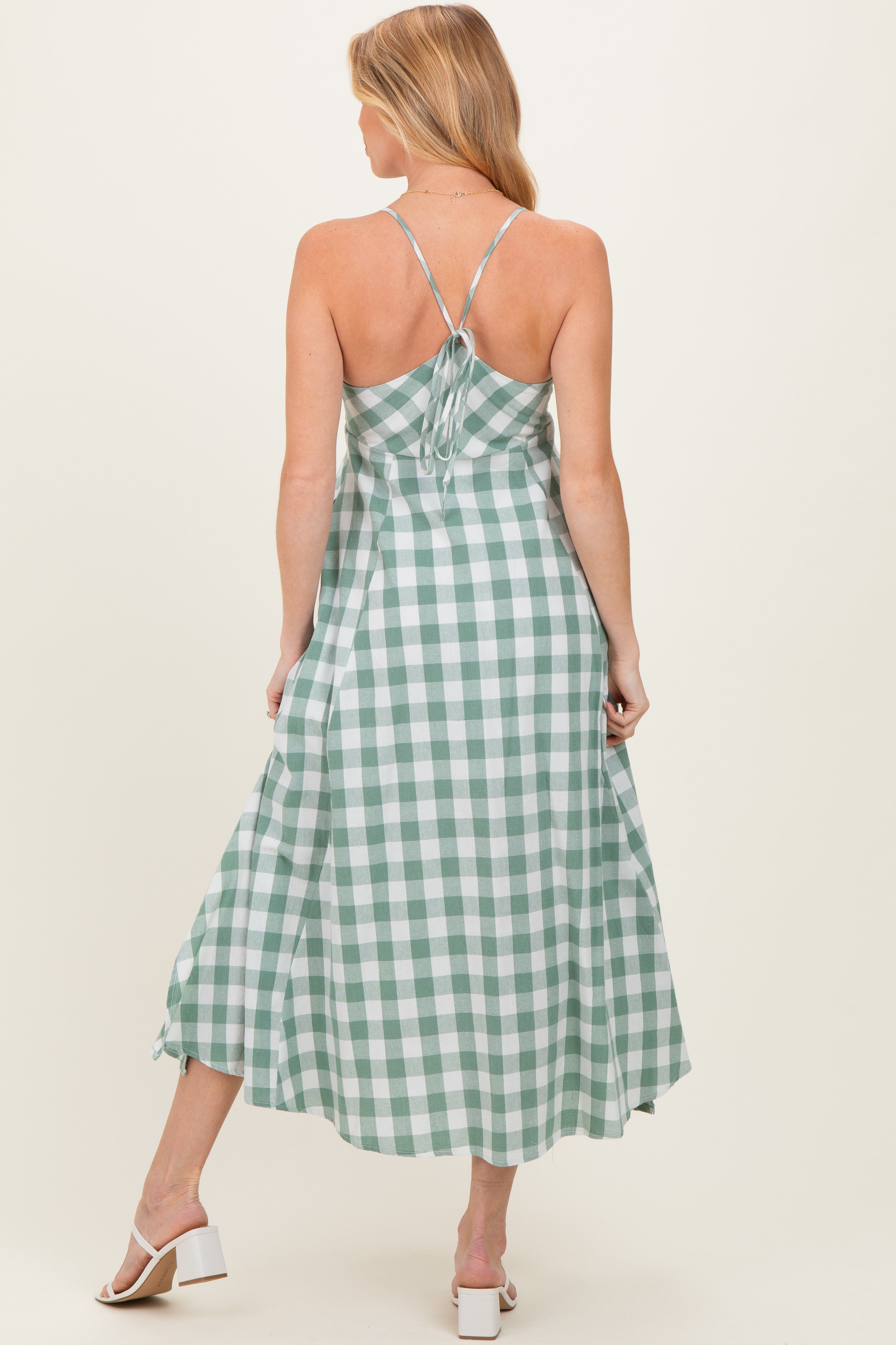 Umstands-Midikleid mit Vichy-Karo, Bindedetail und Racerback in Basilikumgrün