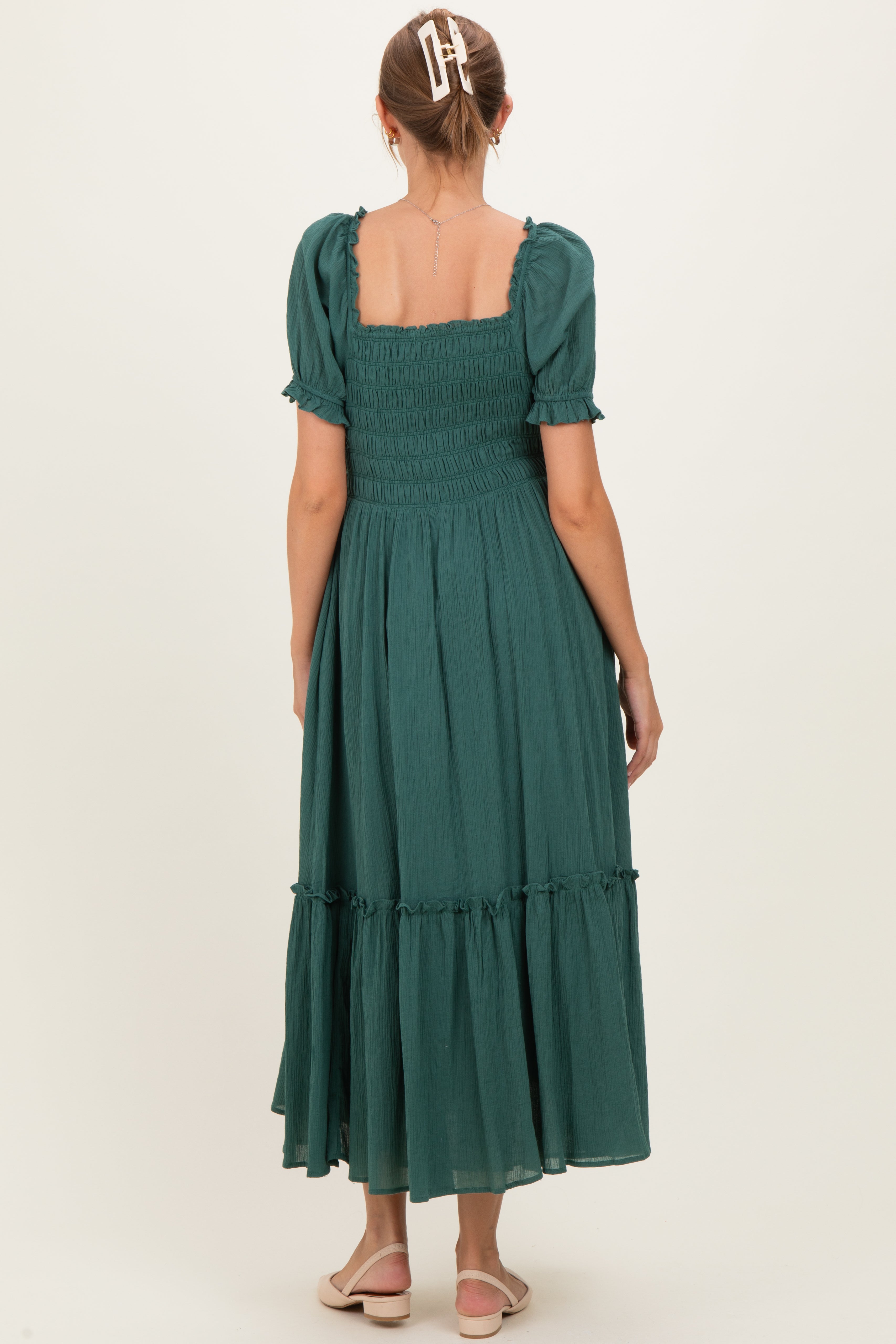 Umstandsmaxikleid in Waldgrün mit Smok und Knopfleiste