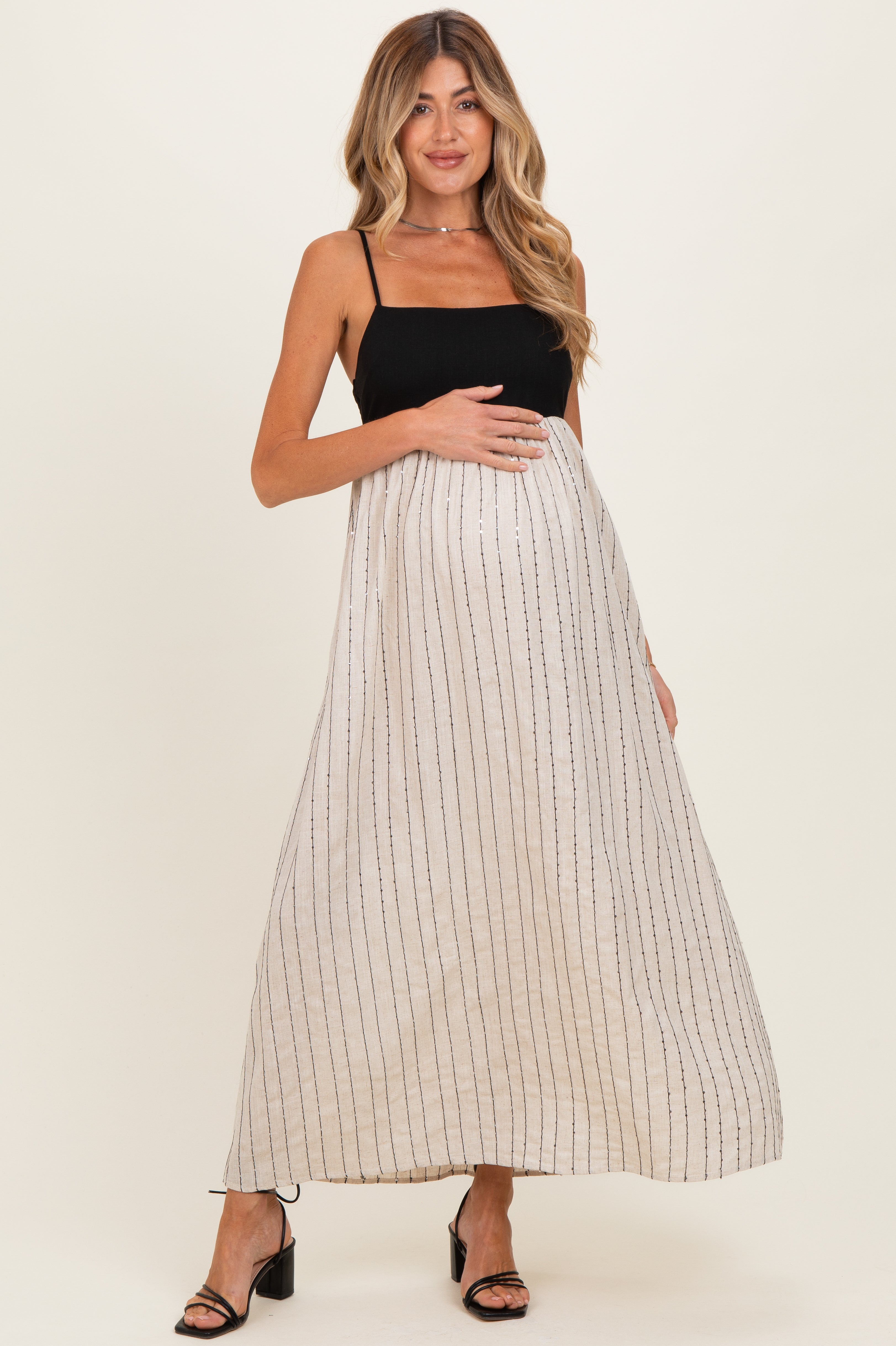 Umstandsmaxikleid mit Streifen und Colourblock-Design