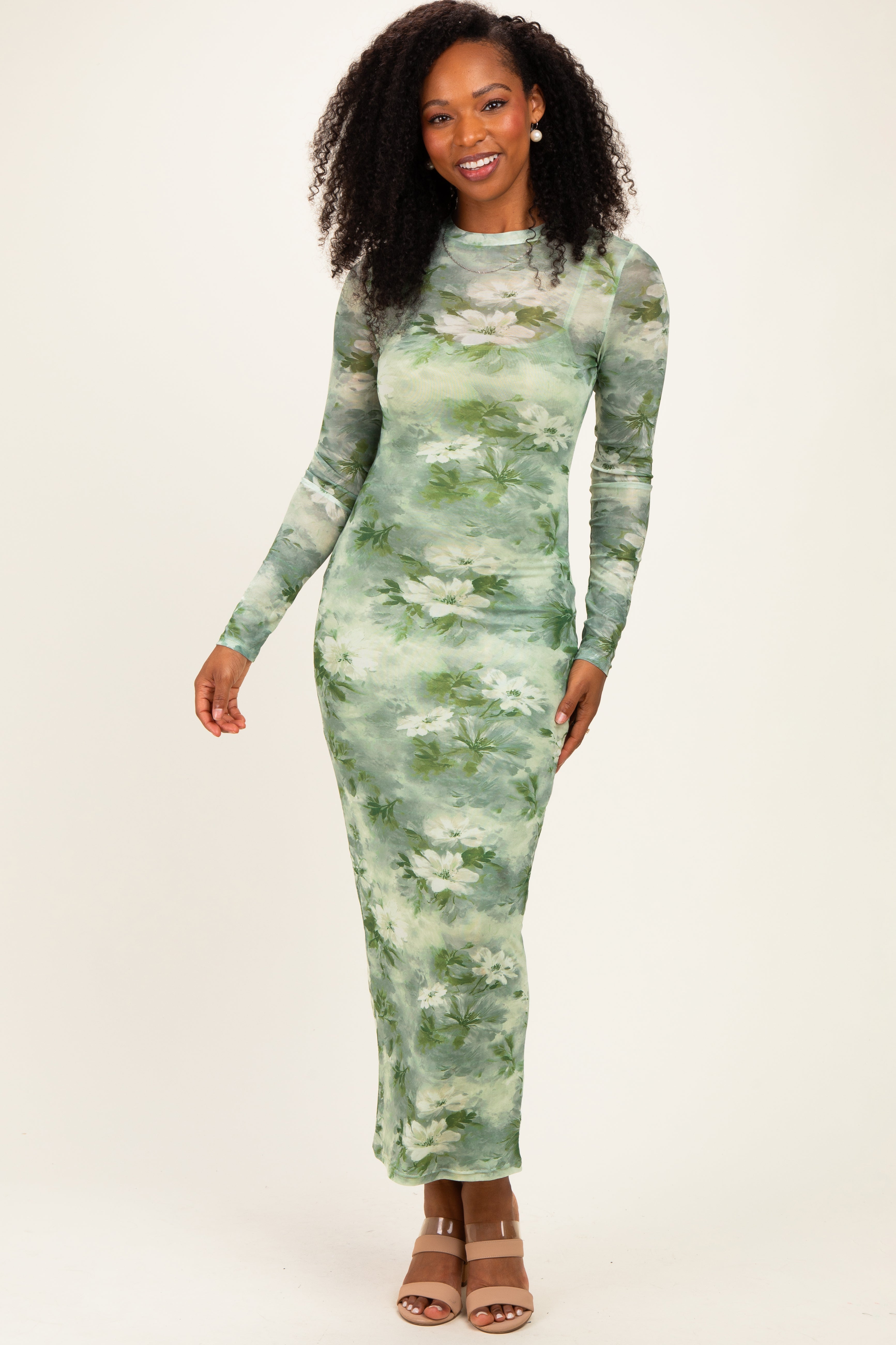 Geblümtes Umstandsmaxikleid mit Mesh-Overlay in Helloliv