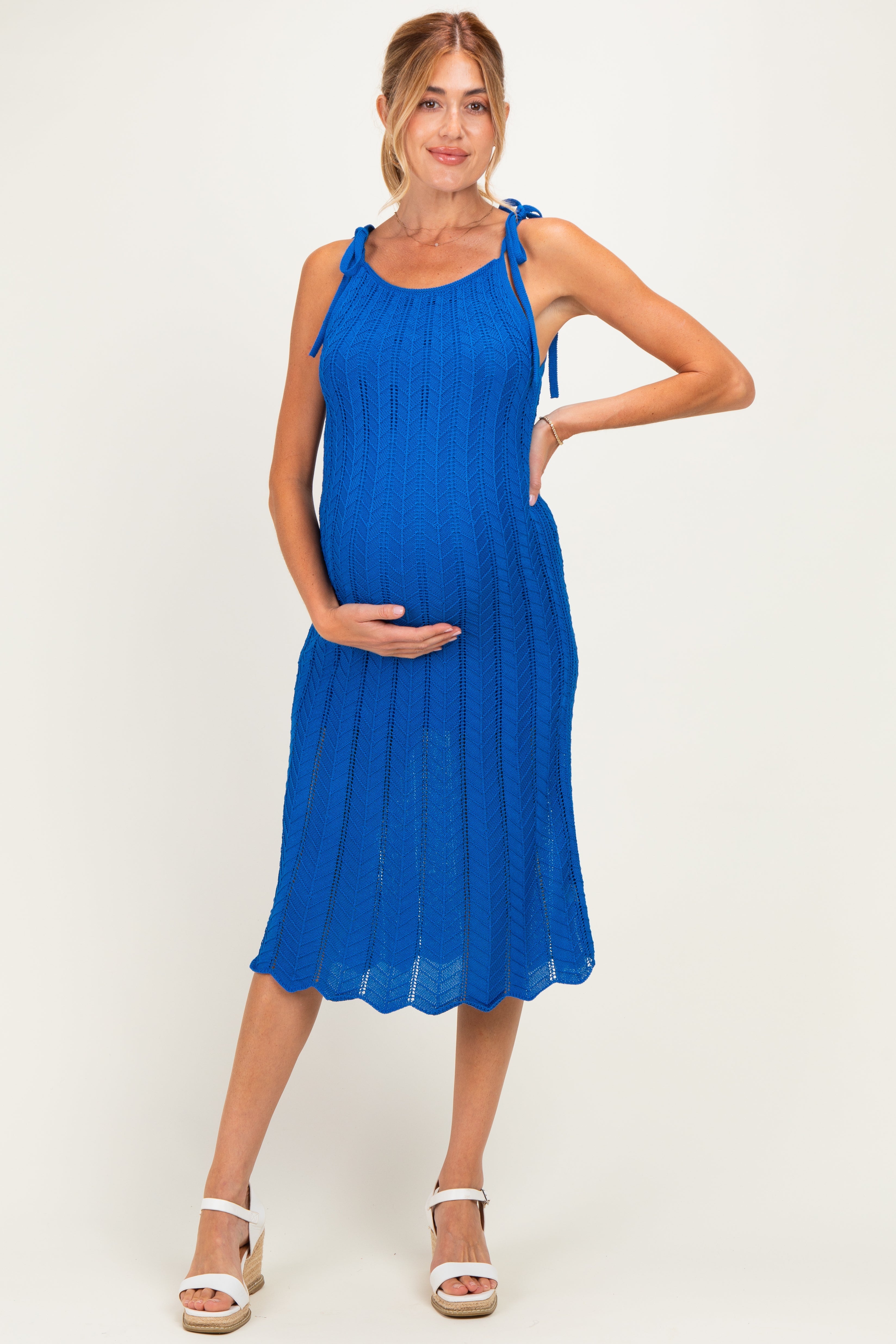 Umstands-Midikleid mit gebundenen Schulterträgern