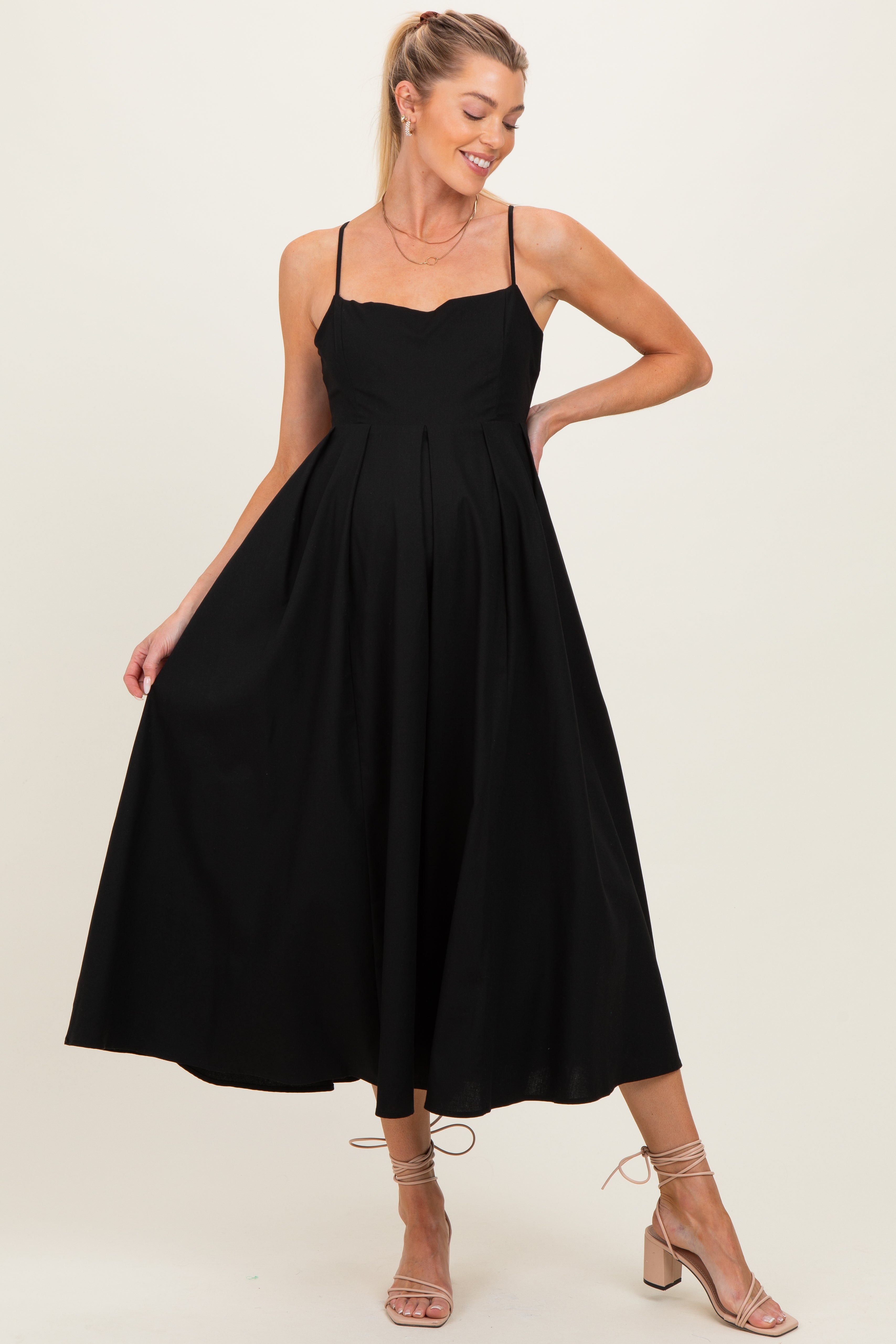 Ärmelloses ausgestelltes Umstands-Midikleid aus Leinen mit Rückenband