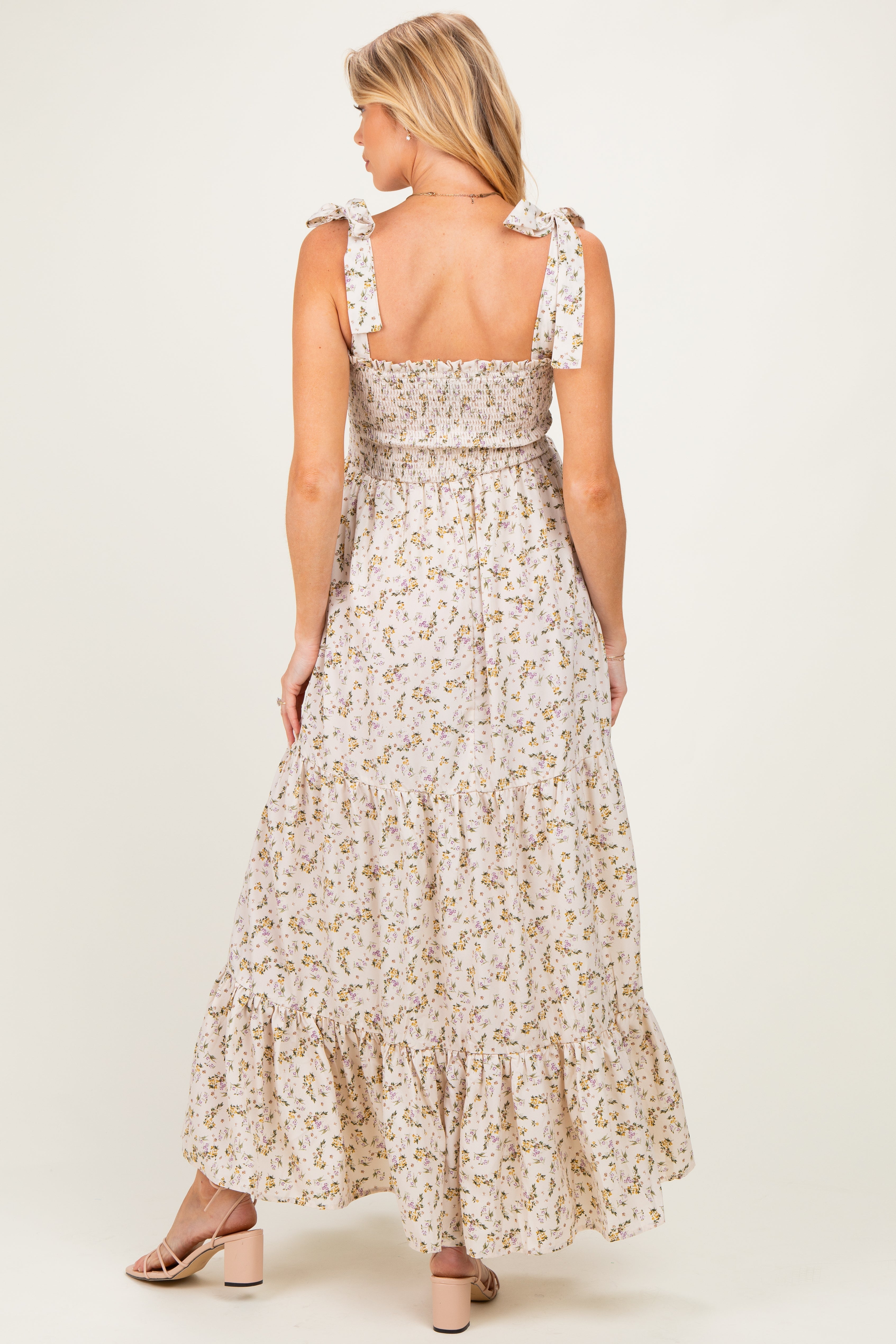 #Farbe_Creme