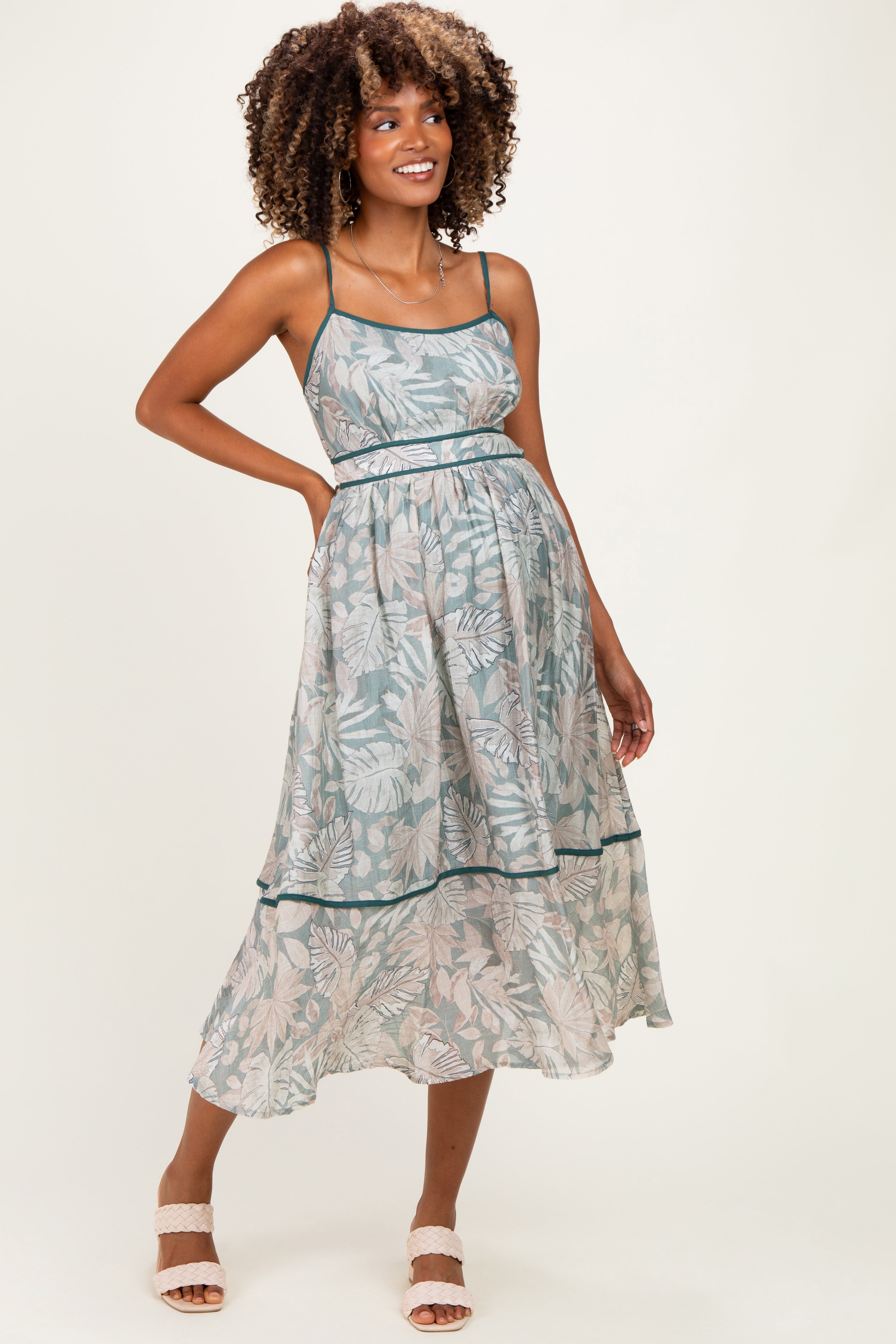 Bedrucktes Umstands-Midikleid mit Cut-out und Rückenbindeband in Dunkelgrün