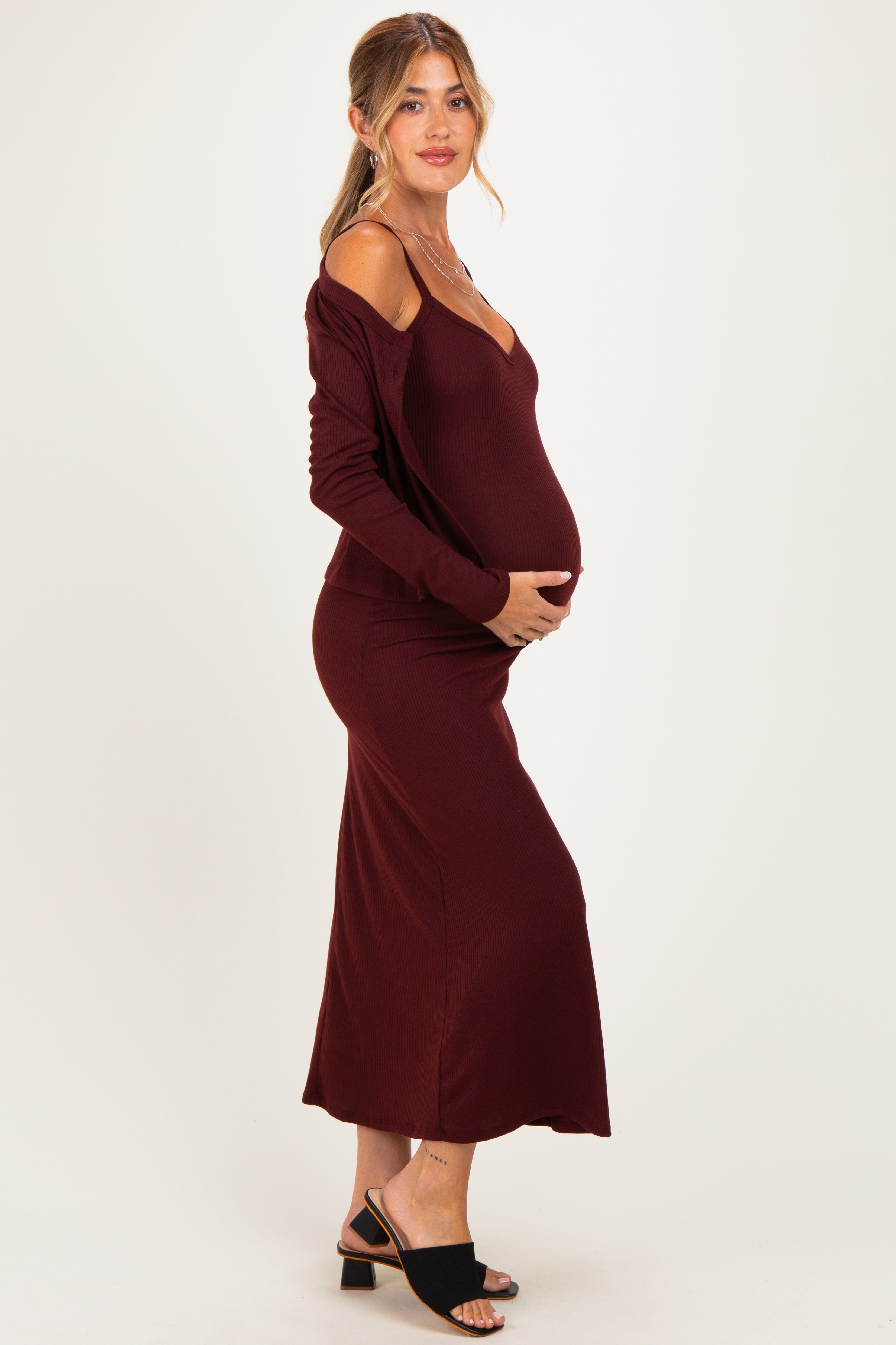 Umstands-Set aus Strickkleid und Cardigan