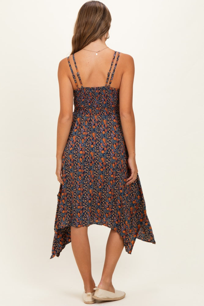 Umstands-Kleid in Marineblau mit Blumenmuster, V-Ausschnitt, Spitzenbesatz und Zipfelsaum