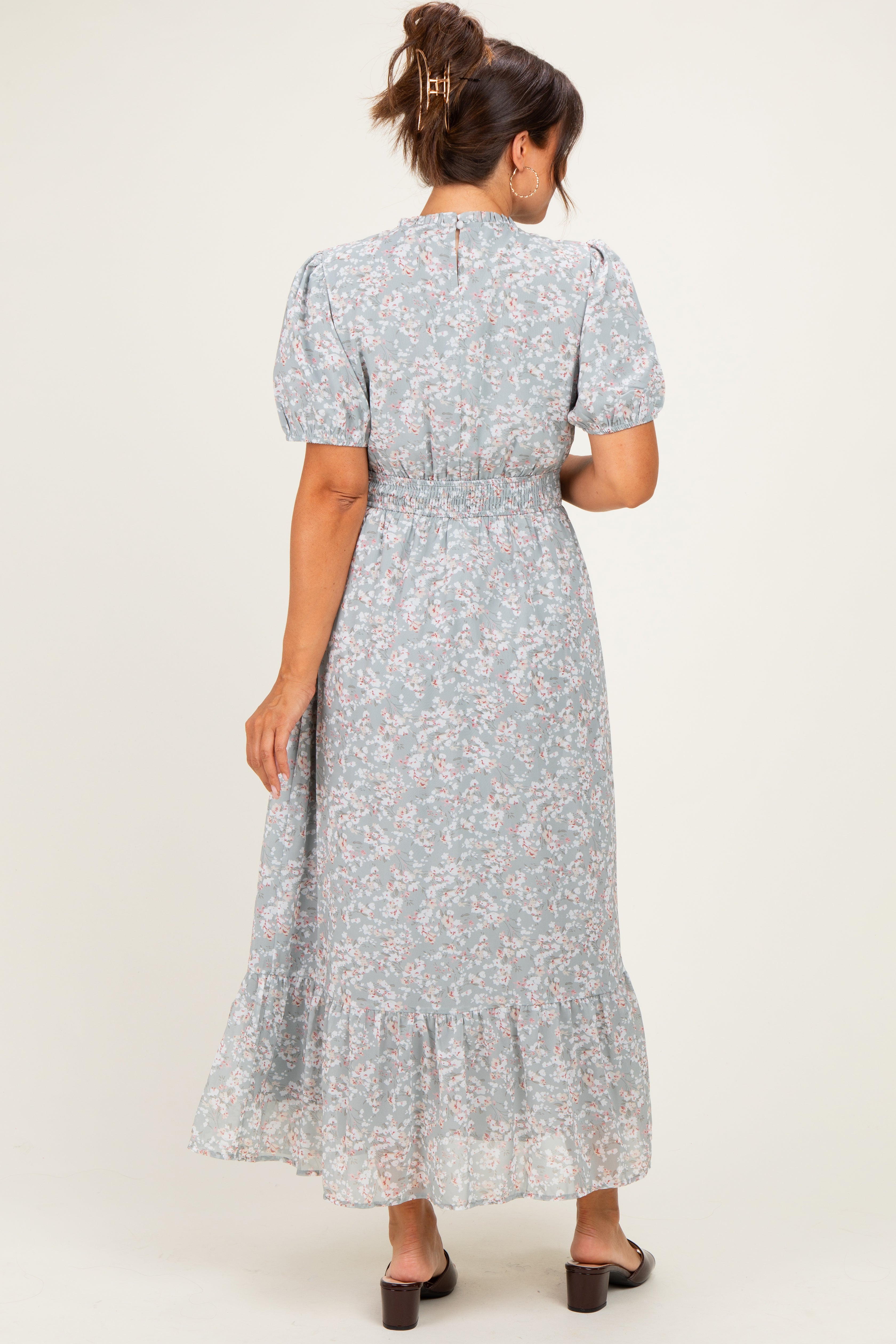Umstands-Maxikleid aus Blümchen-Chiffon