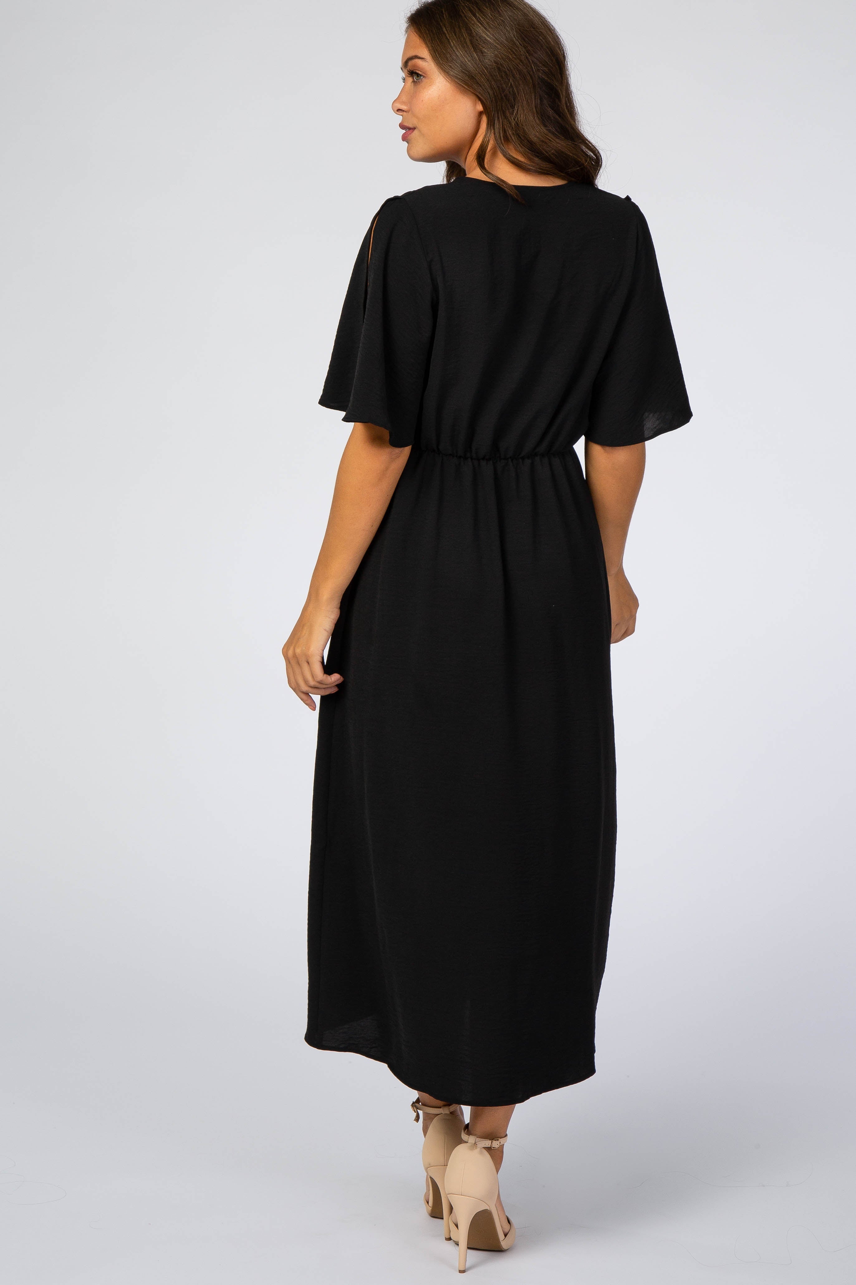 Umstands-Wickel-Midikleid mit offenen Ärmeln in Schwarz