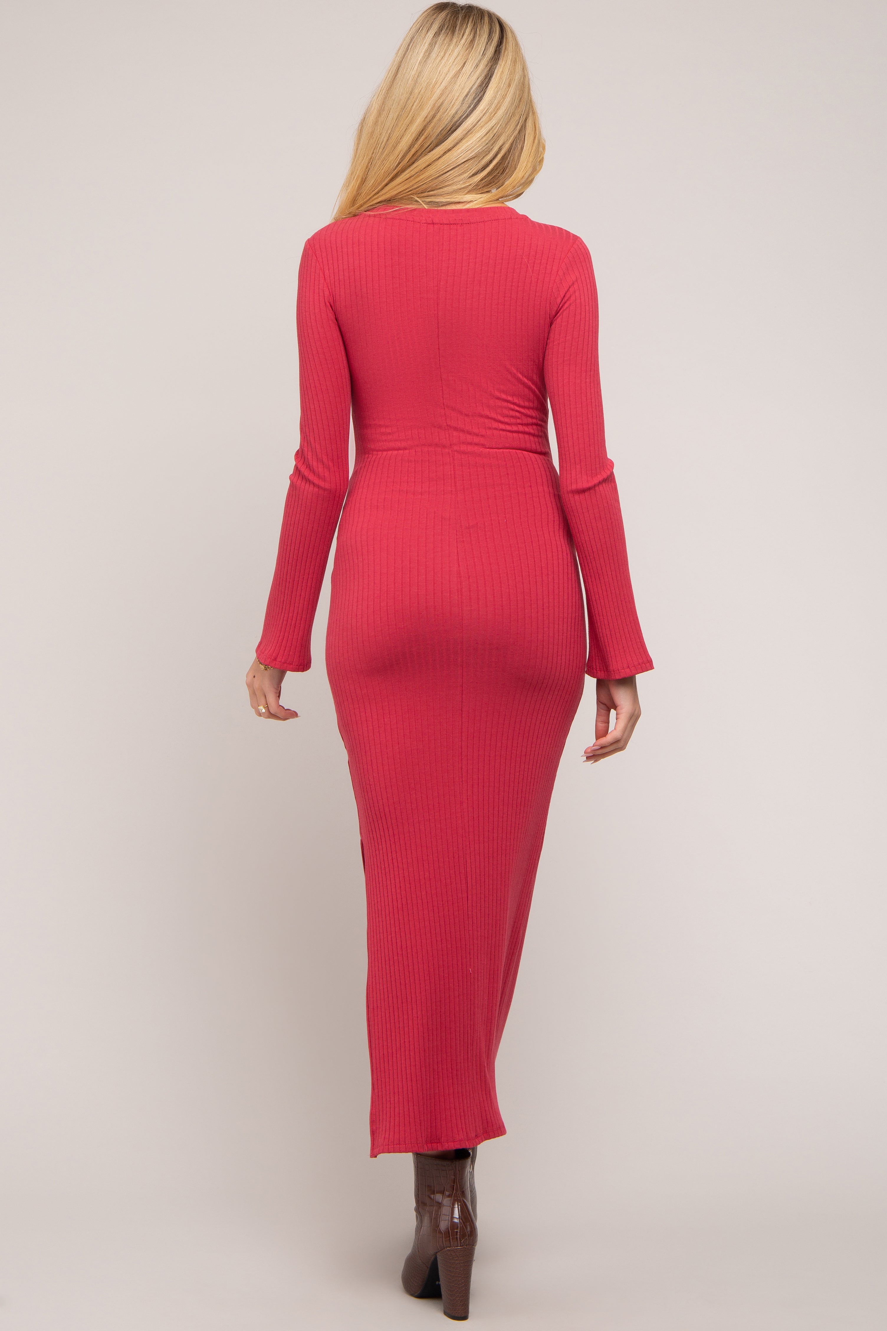 Geripptes Umstandsmaxikleid mit Seitenschlitz in Rot