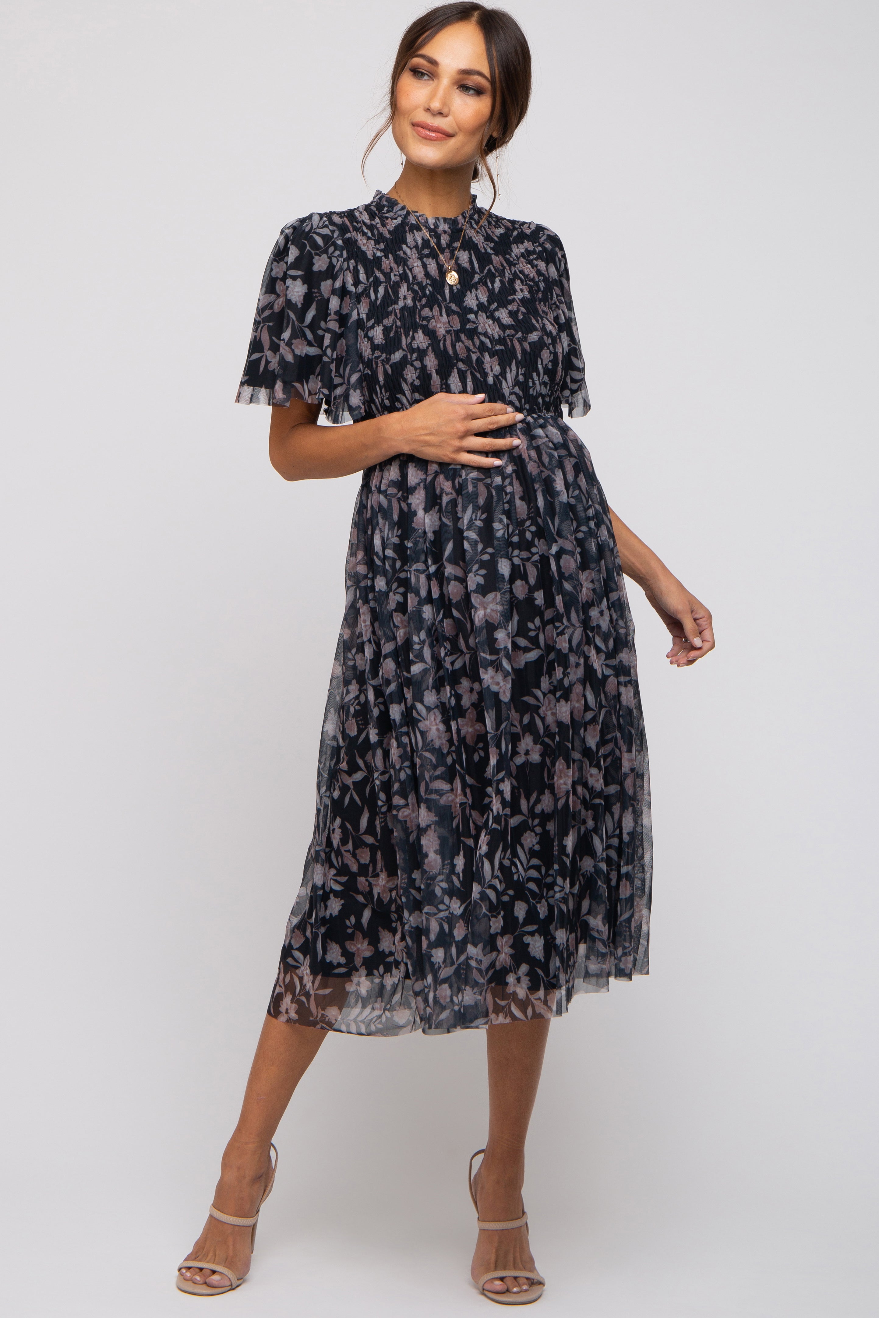Umstands-Midikleid aus Mesh-Strick mit Blumenmuster und Smok in Schwarz