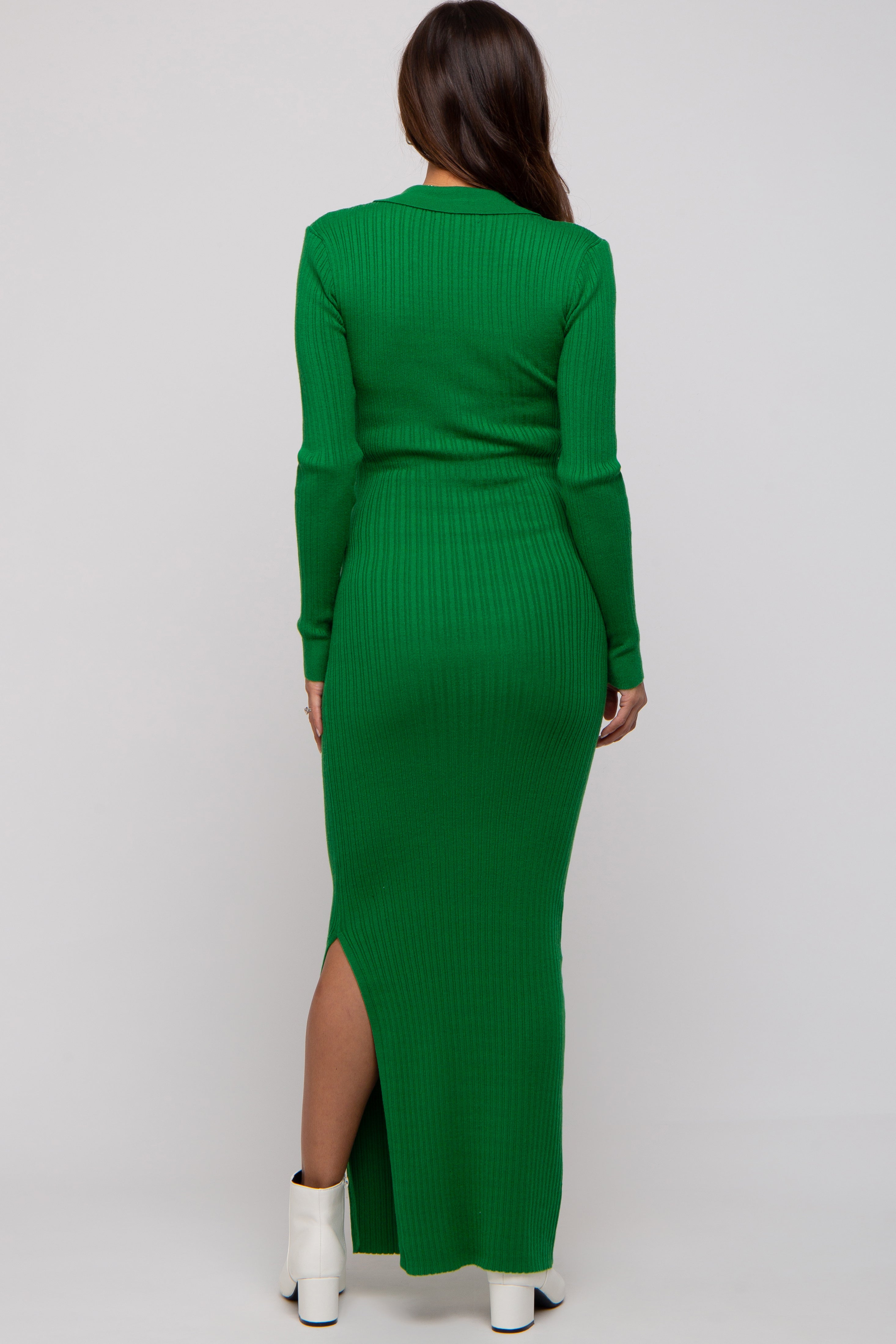 Umstandsmaxikleid aus Rippstrick mit Kragen