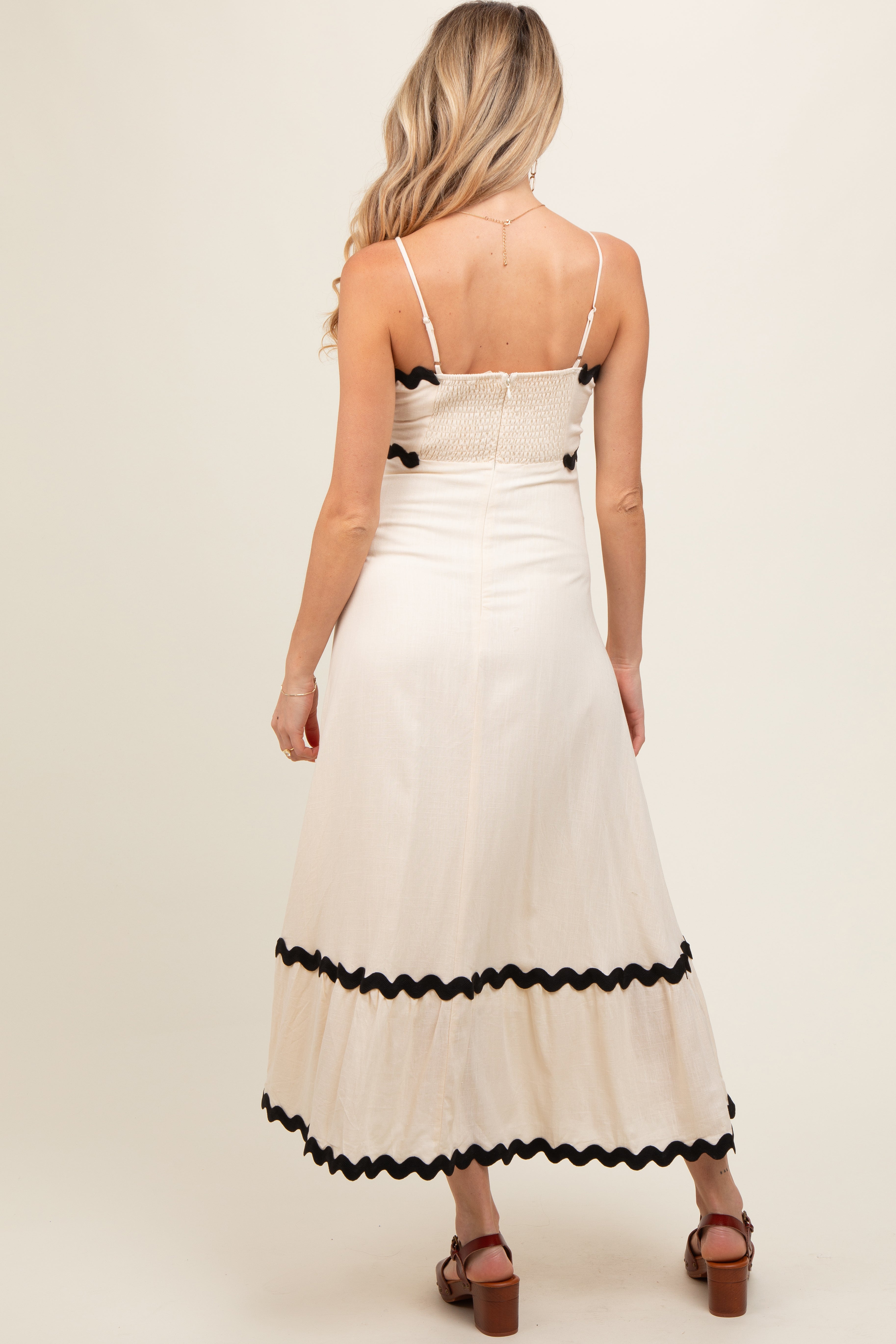 Umstands-Midikleid mit Colorblock-Besatz