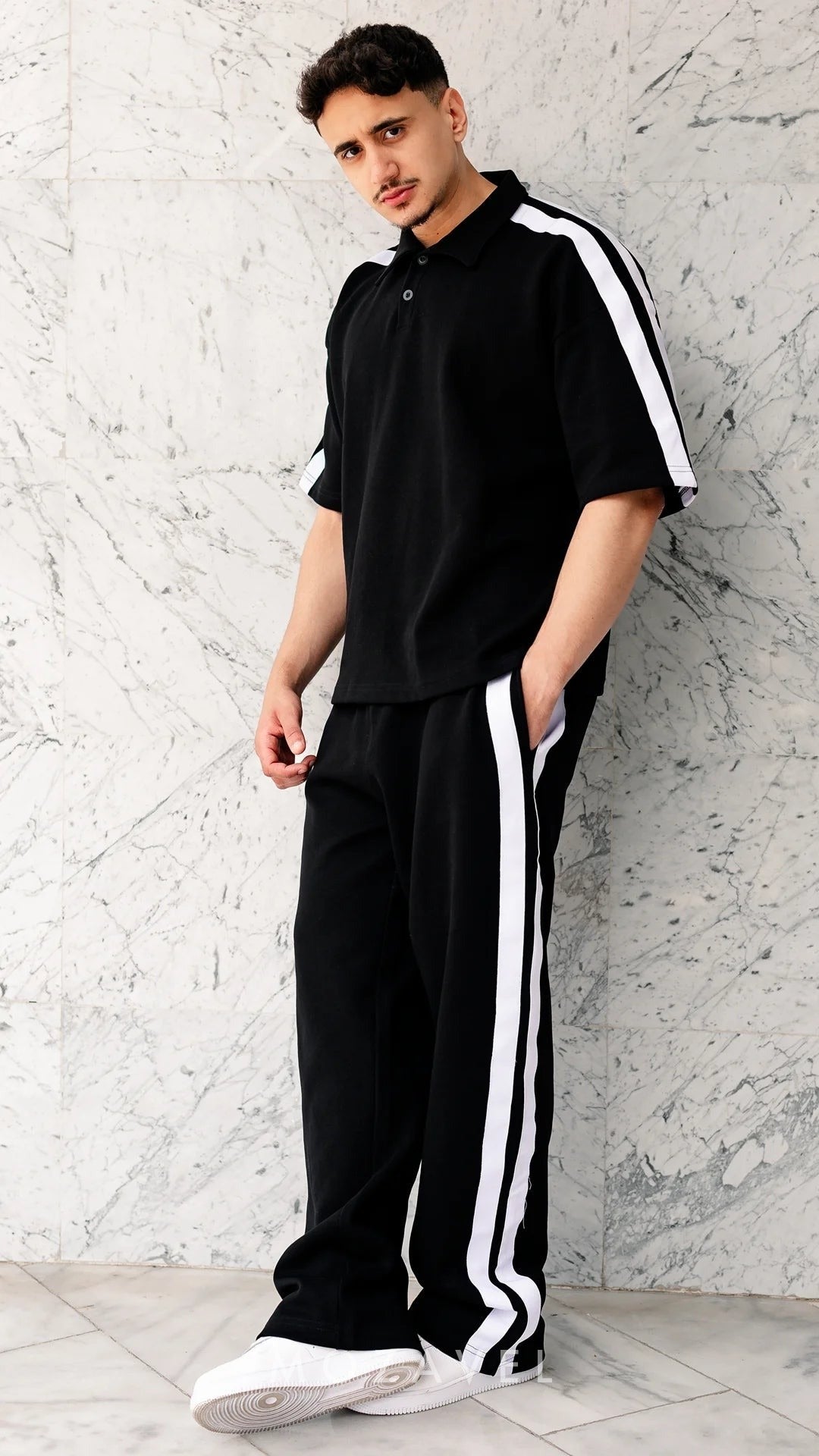 Herren Set „Lario“ – Poloshirt & Hose mit Streifen Schwarz