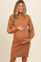 Umstands-Strickkleid mit Ballonärmeln