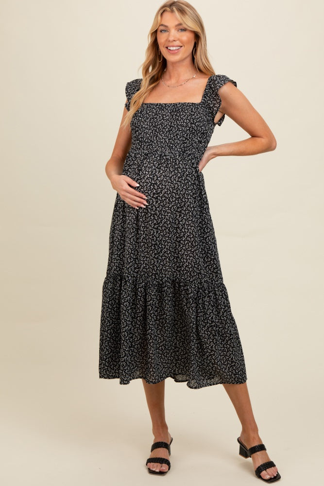 Umstands-Midikleid mit Rüschenträgern und Smok-Detail in Schwarz