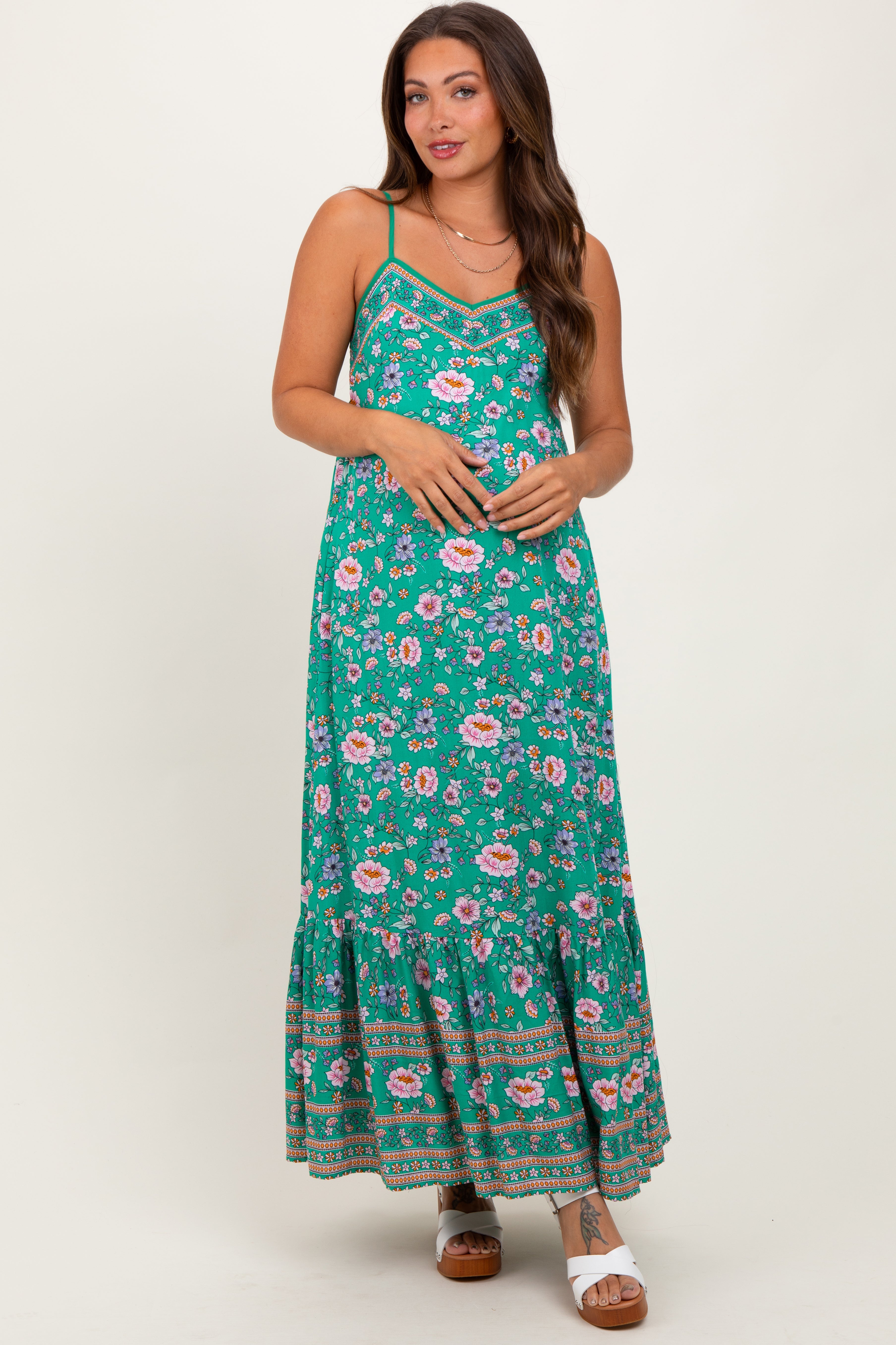 Grünes Umstands-Maxikleid mit Blütenmuster und Rückenschnürung
