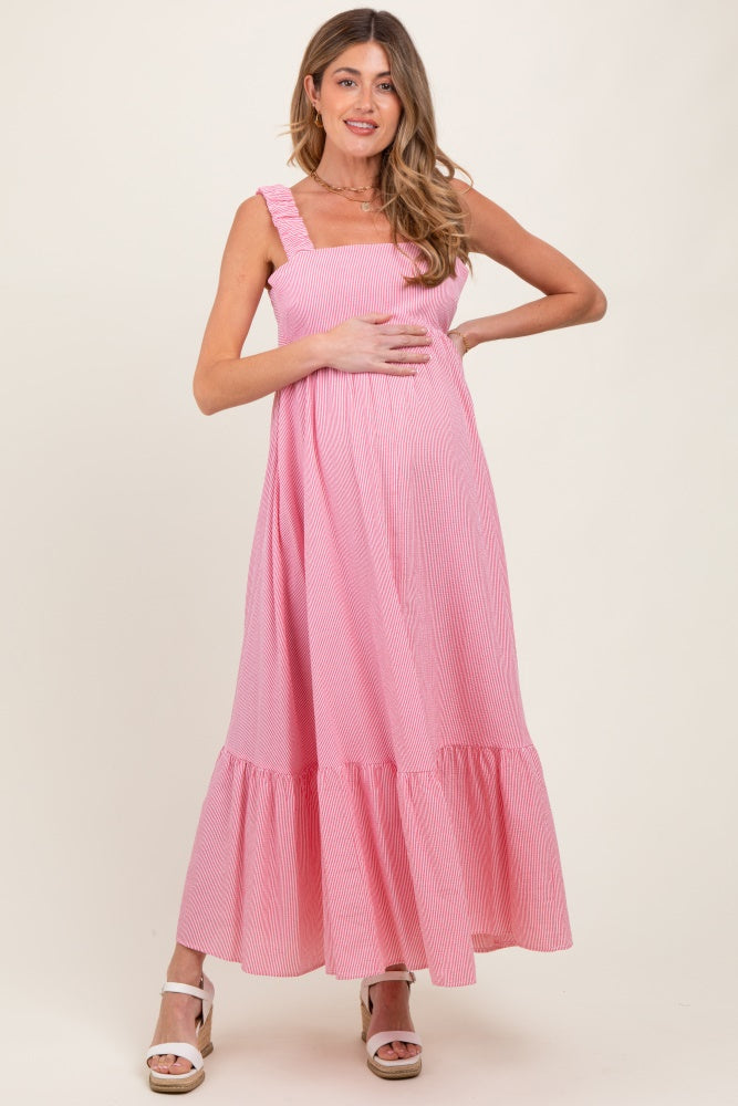Umstands-Maxikleid mit gerafften Trägern, Rückenbindung und Rüschen in Rot