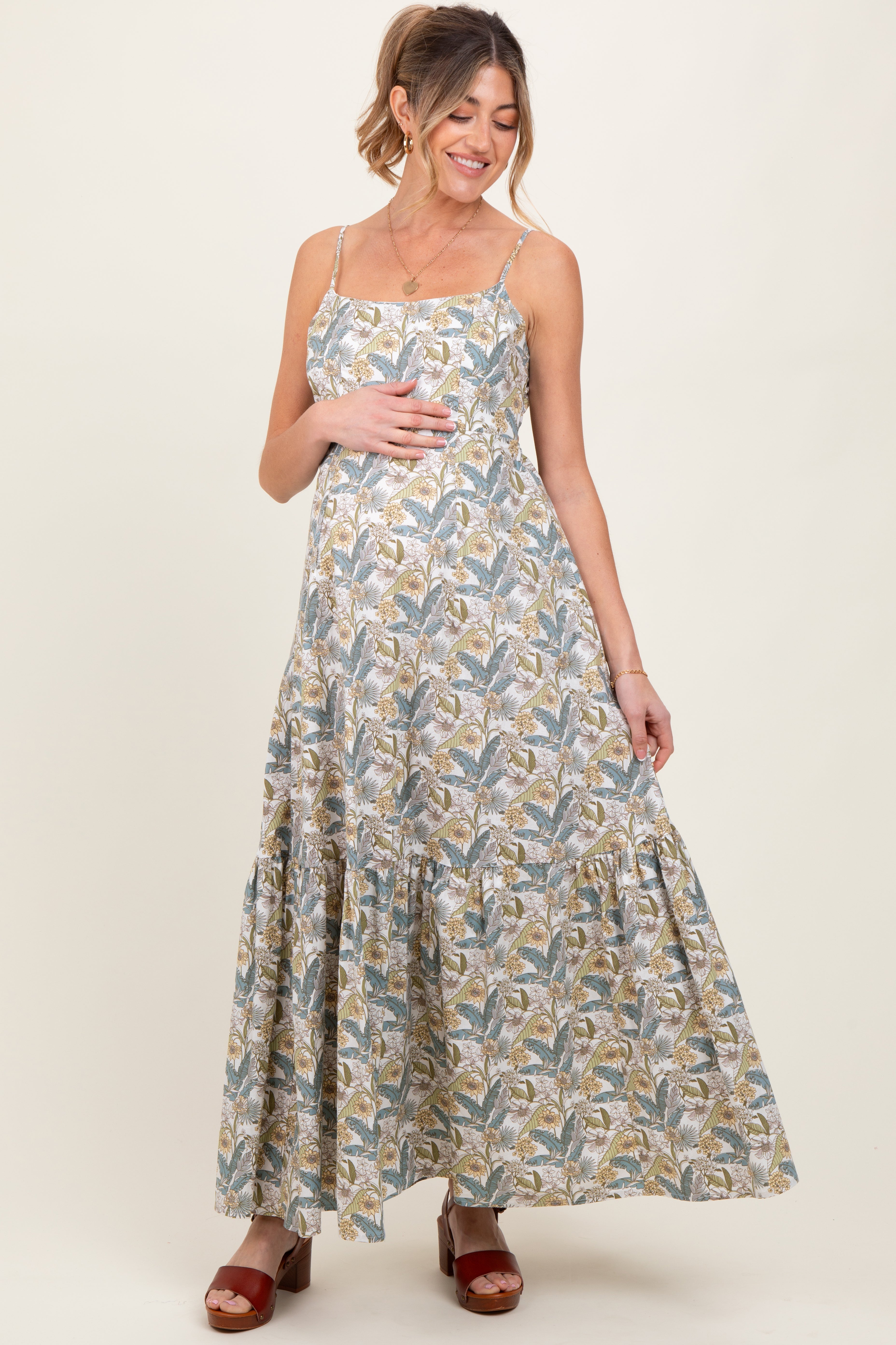 Weißes Umstands-Maxikleid mit Blumenmuster, Rückenbindung und Cut-out