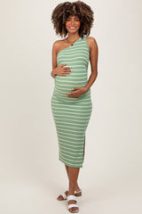 Hellolivfarbenes One-Shoulder-Umstands-Midikleid mit Streifen und Seitenschlitz
