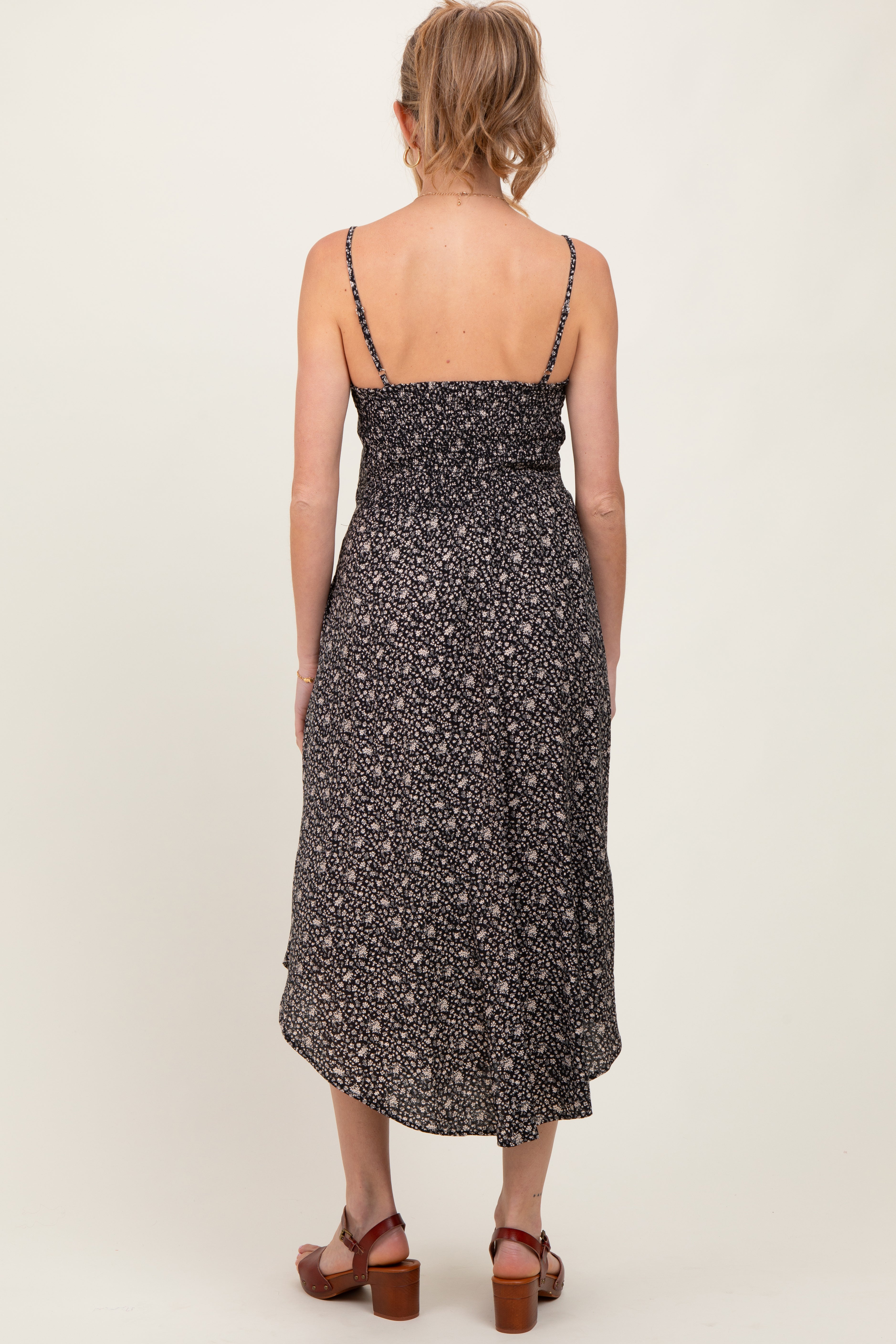 Umstands-Midikleid mit Blumenmuster und Bindedetail vorne in Schwarz