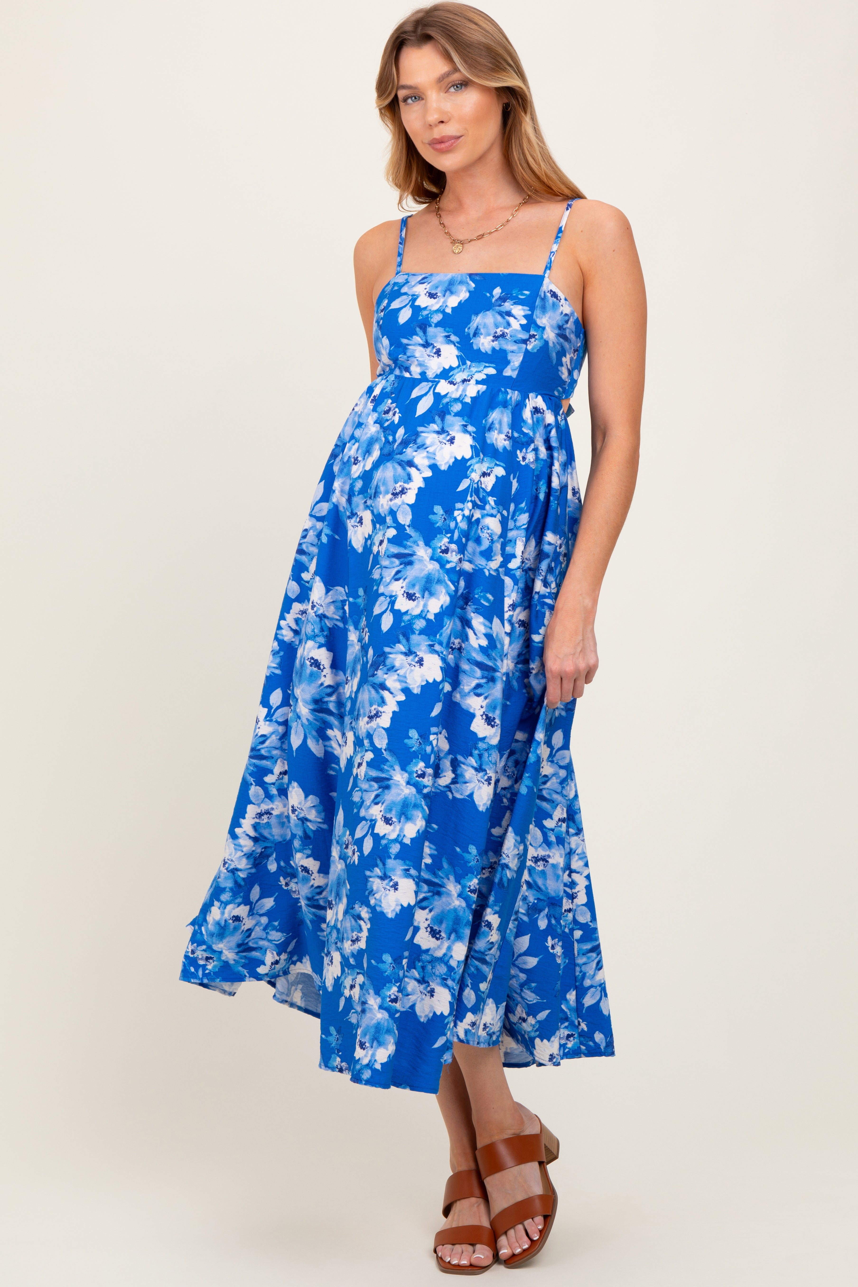 Königsblaues Umstands-Midikleid mit Blumenmuster, Rückenschnürung und Cut-out