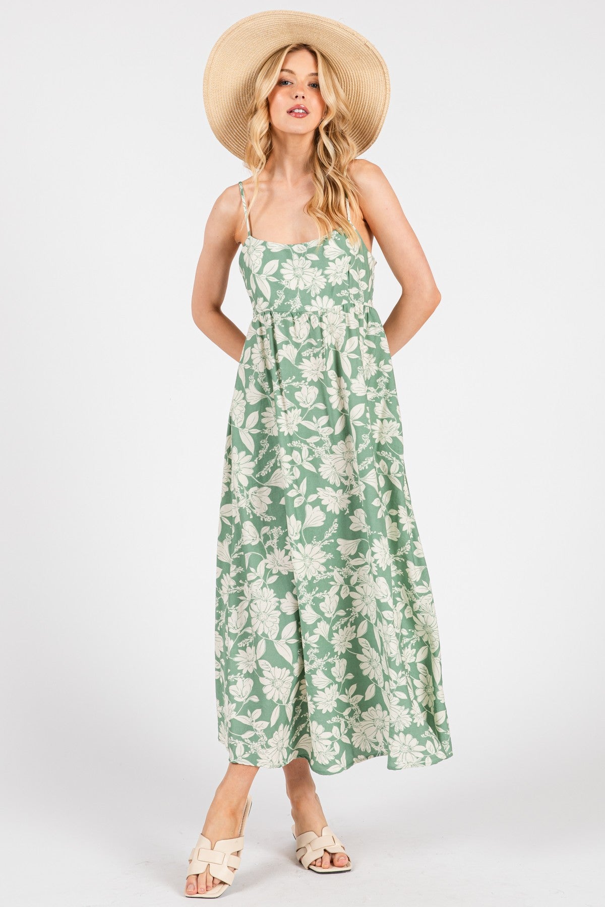 Hellolivfarbenes ärmelloses Umstands-Midikleid mit Blumenmuster