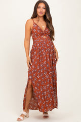Rostrotes Umstands-Maxikleid mit Blumenmuster, Twist-Detail und Cutout