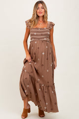 Umstands-Maxikleid mit Blumenstickerei und Smok-Einsatz