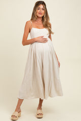 Besticktes Umstands-Midikleid aus Leinen mit Zierband-Muster in Beige