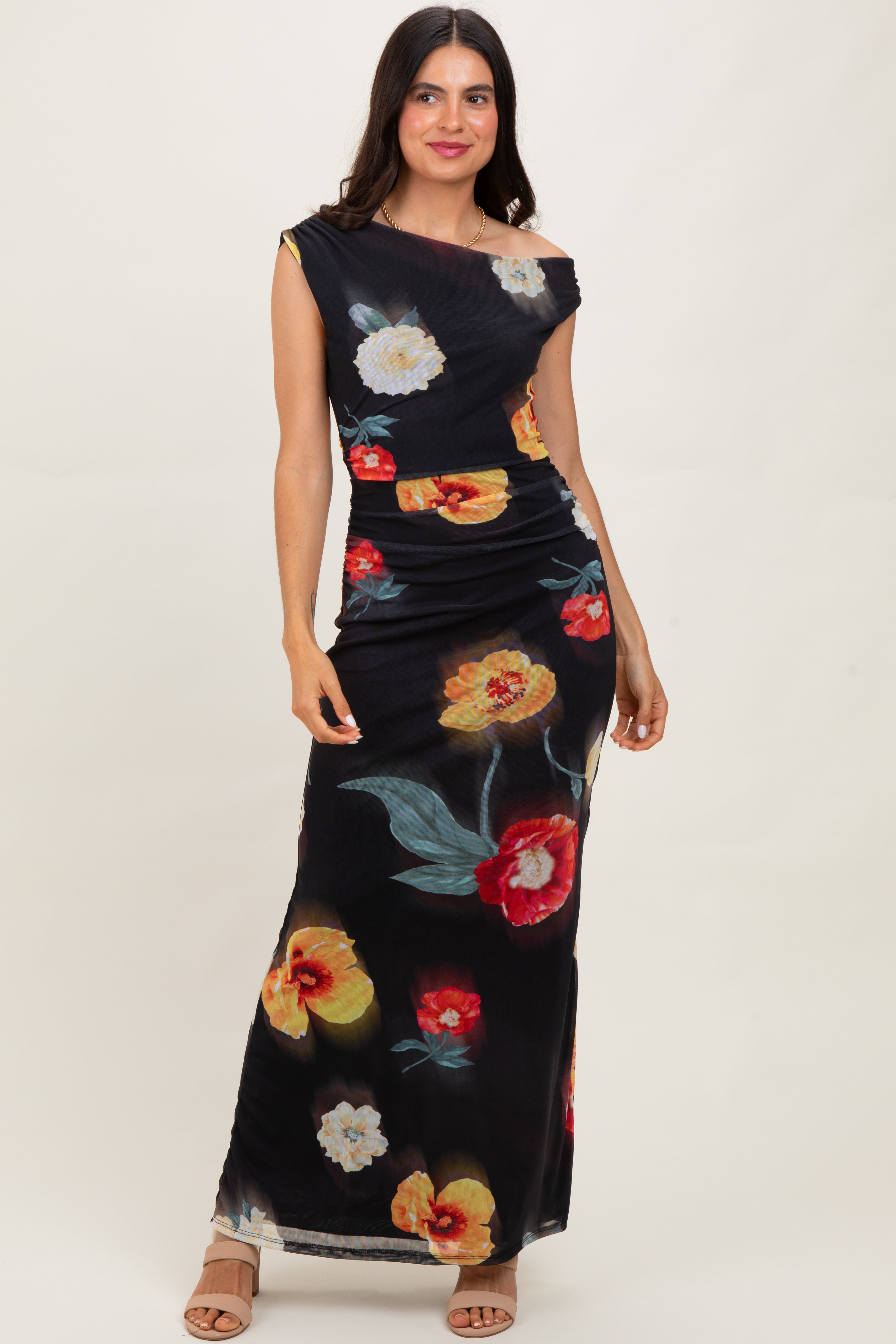 One-Shoulder-Umstands-Maxikleid aus Mesh mit Blumenmuster in Schwarz