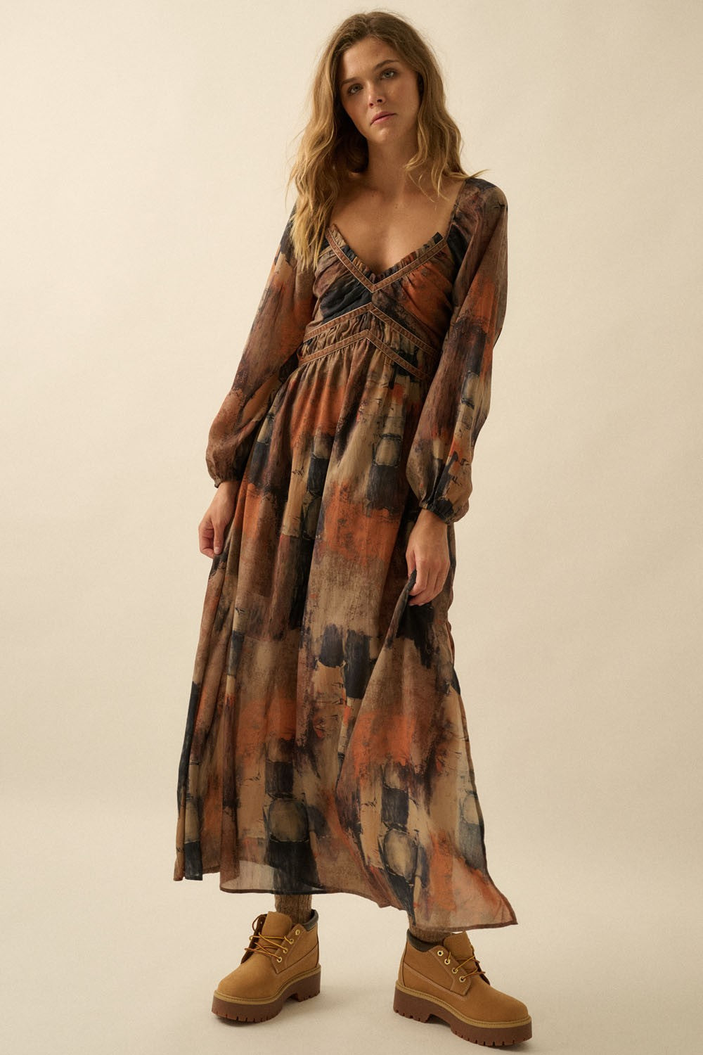 Umstands-Maxikleid mit abstraktem Multicolor-Print und Samtbesatz