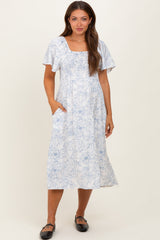 Bedrucktes Umstands-Midikleid mit Smok-Oberteil
