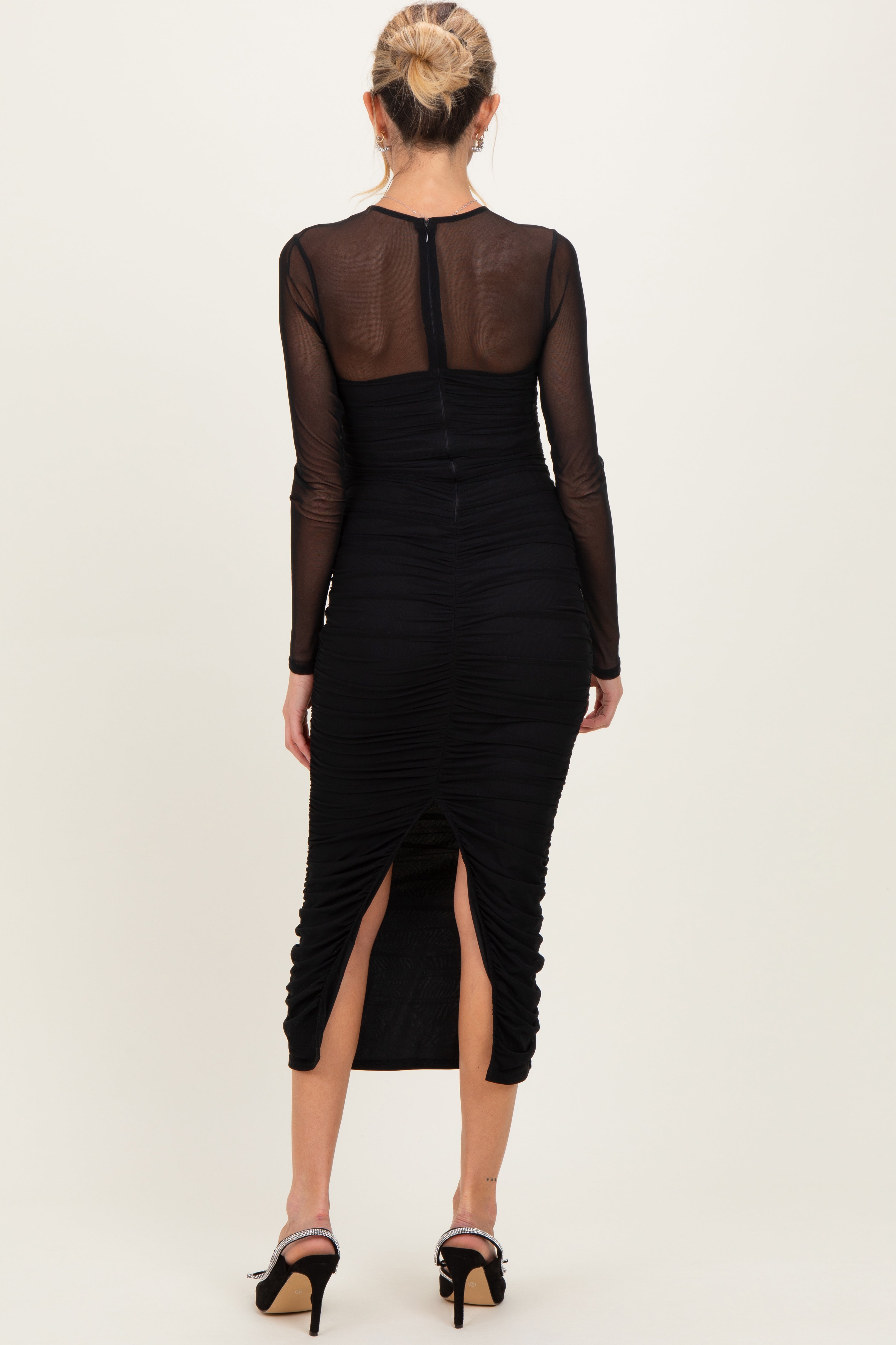Umstands-Midikleid aus Mesh mit Raffung und langen Ärmeln