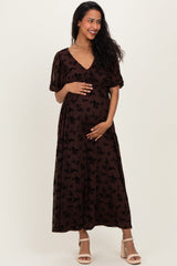 Umstandsmaxikleid in Braun mit Blumenmuster, Mesh und V-Ausschnitt