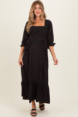 Schwarzes Umstands-Maxikleid mit Blumenmuster und 3/4-Ärmeln