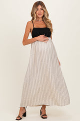 Umstandsmaxikleid mit Streifen und Colourblock-Design