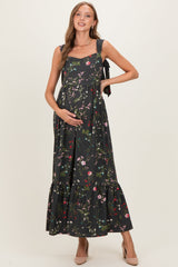 Umstandsmaxikleid in Waldgrün mit Blumenmuster und Schleifenträgern
