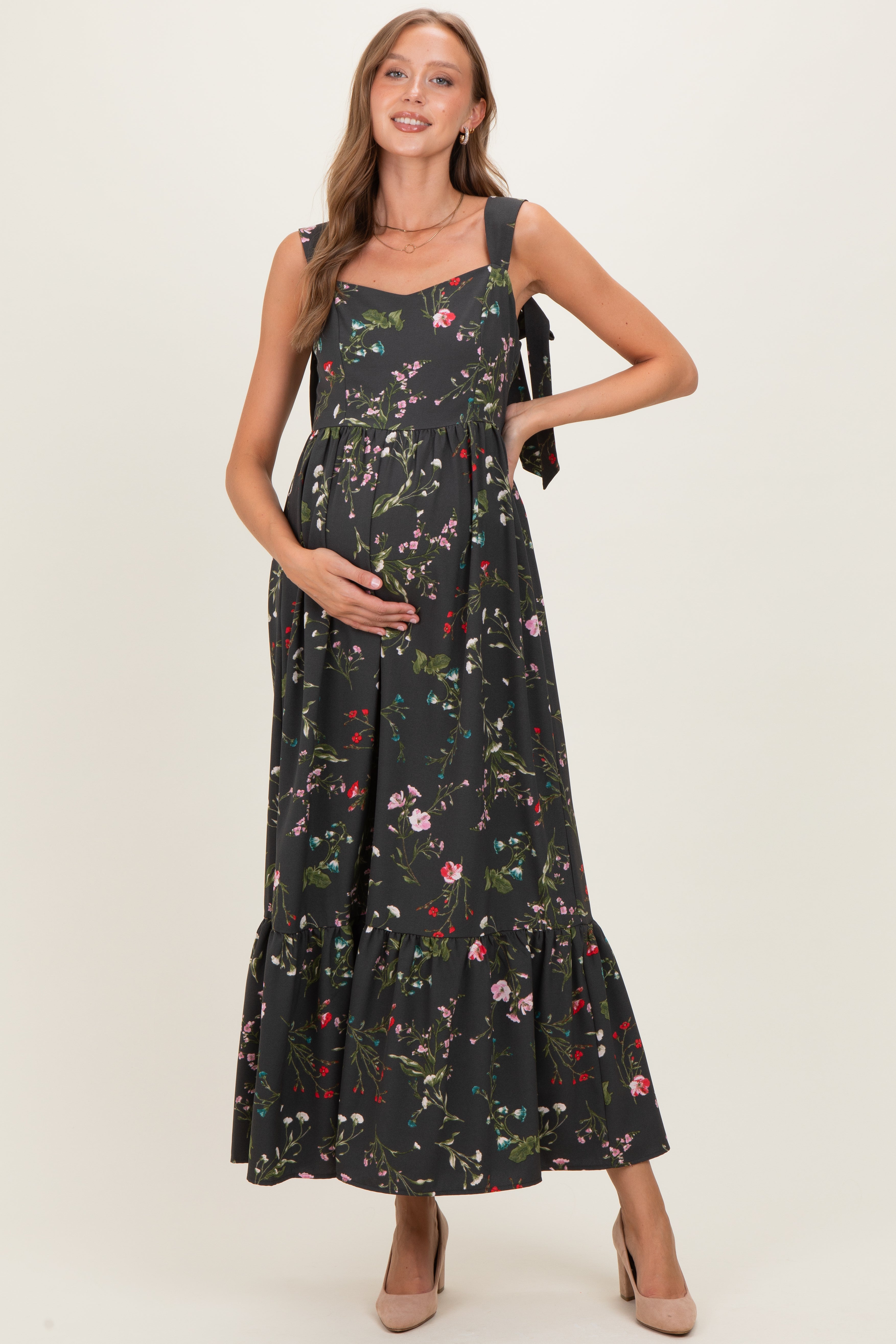 Umstandsmaxikleid in Waldgrün mit Blumenmuster und Schleifenträgern